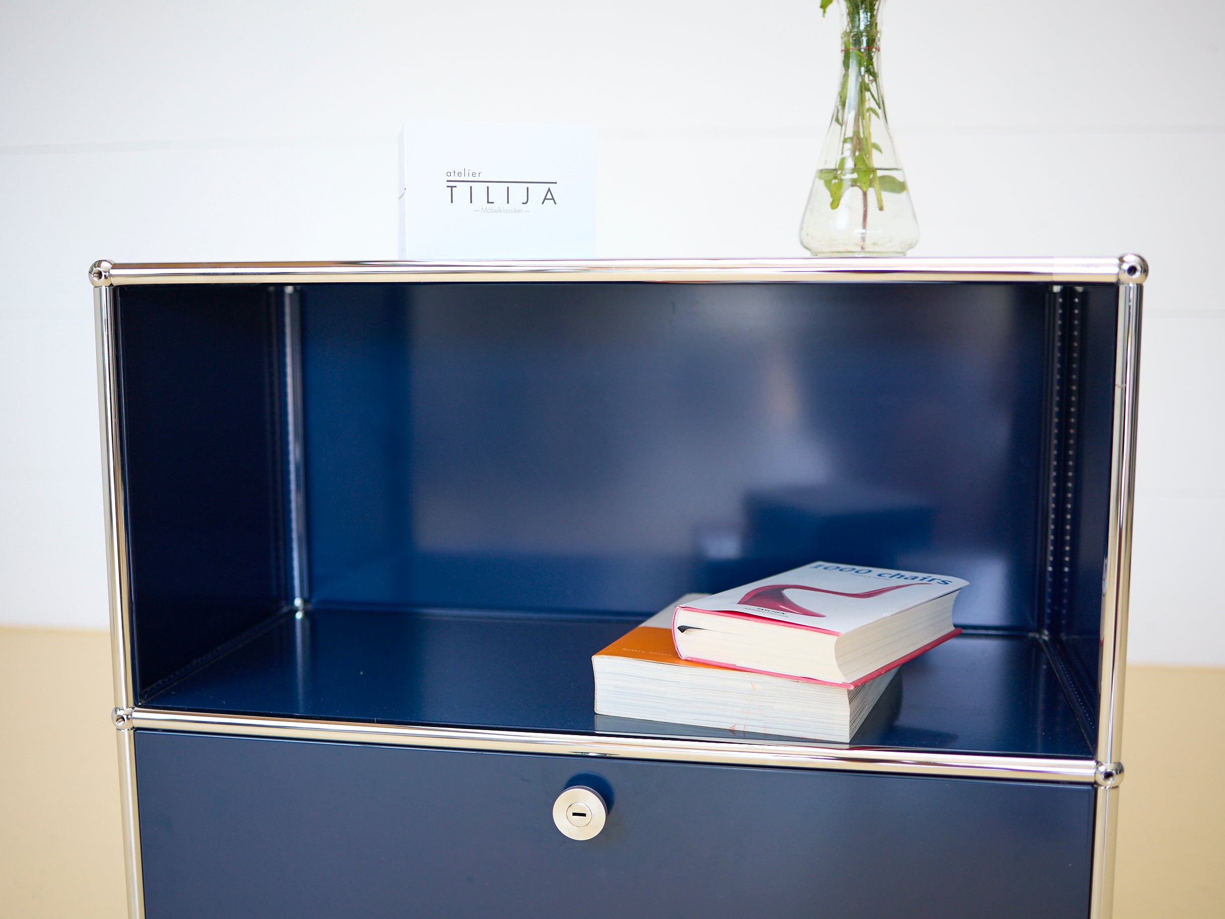 USM Sideboard in Stahlblau