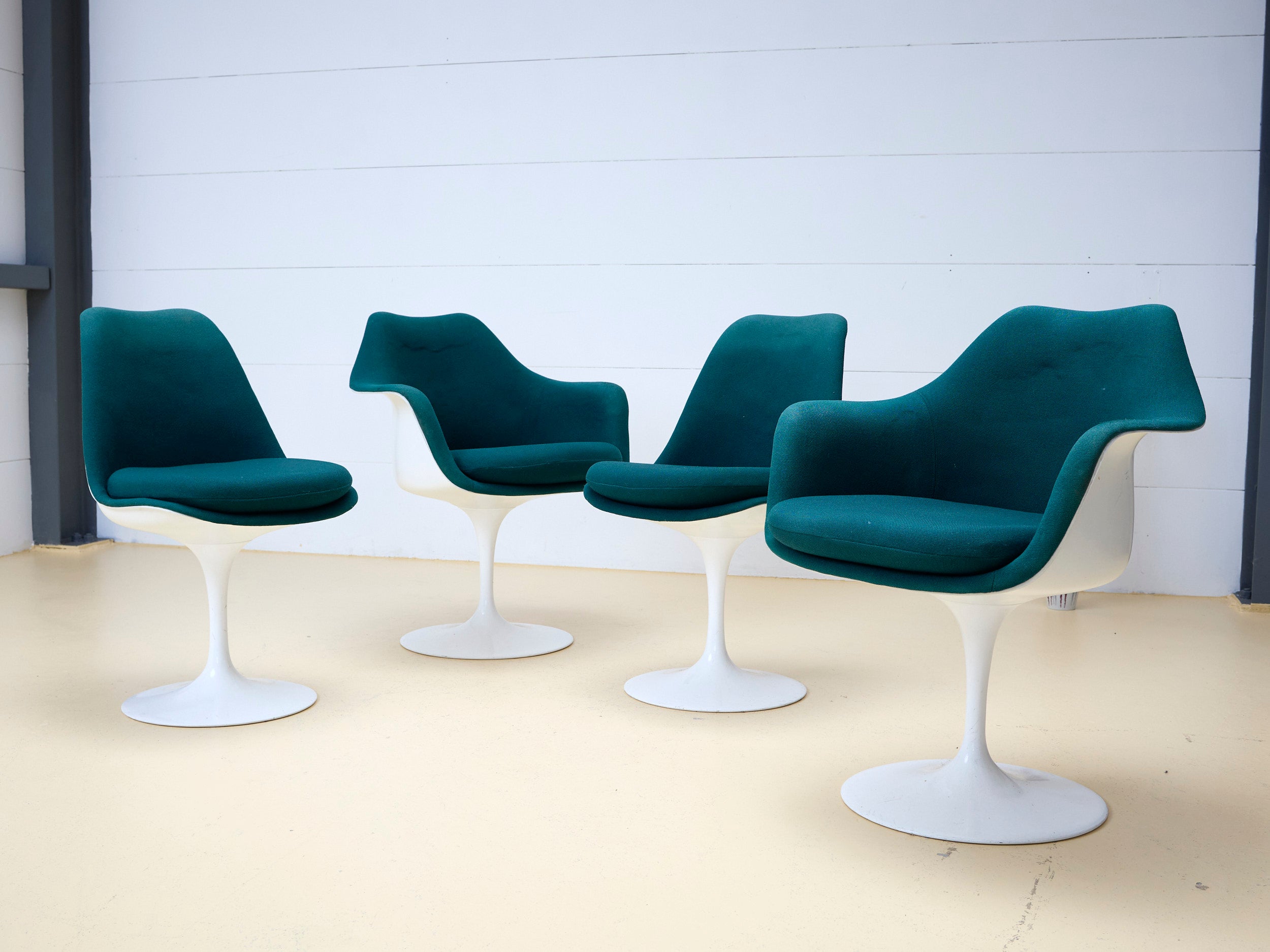 Stühle im Set Eero Saarinen von Knoll