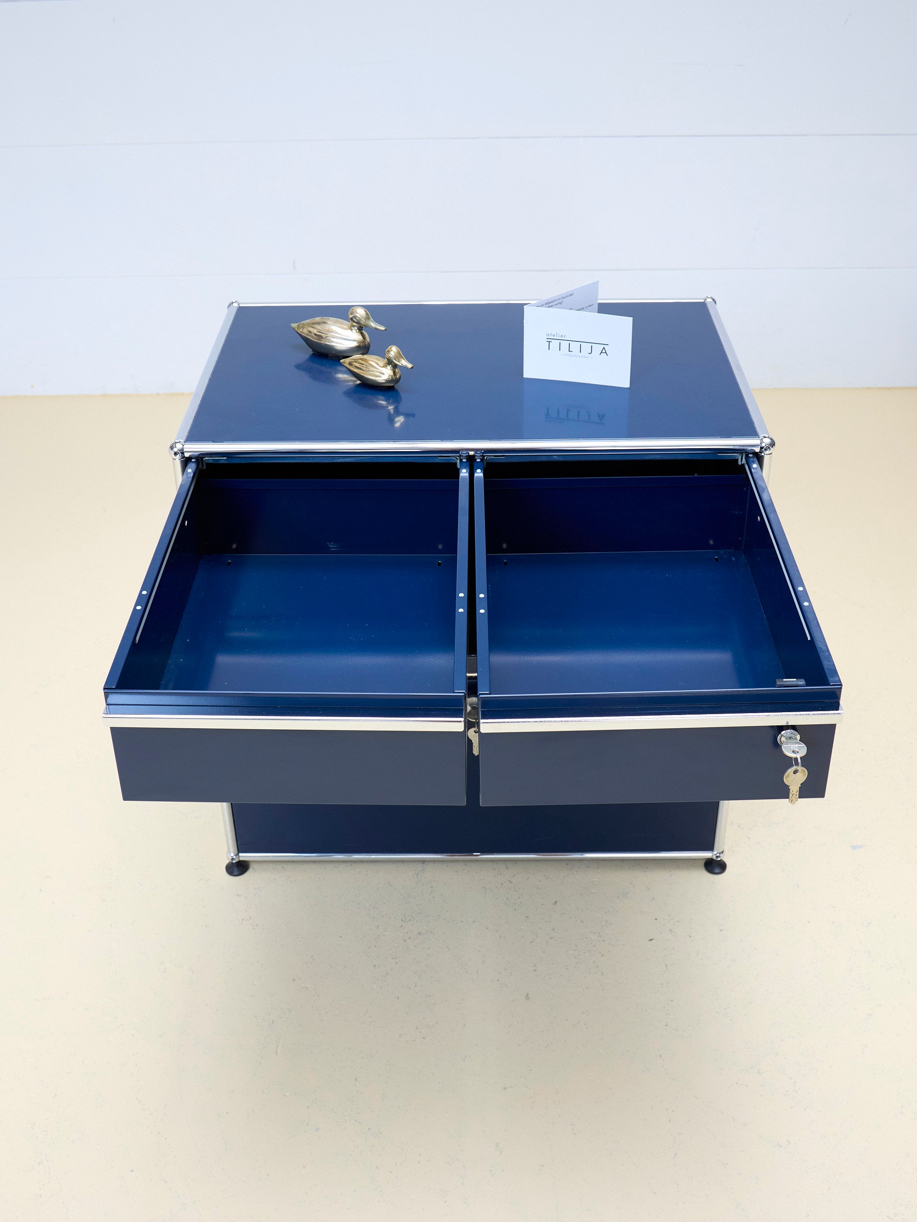 USM Sideboard in Stahlblau, Druckermöbel