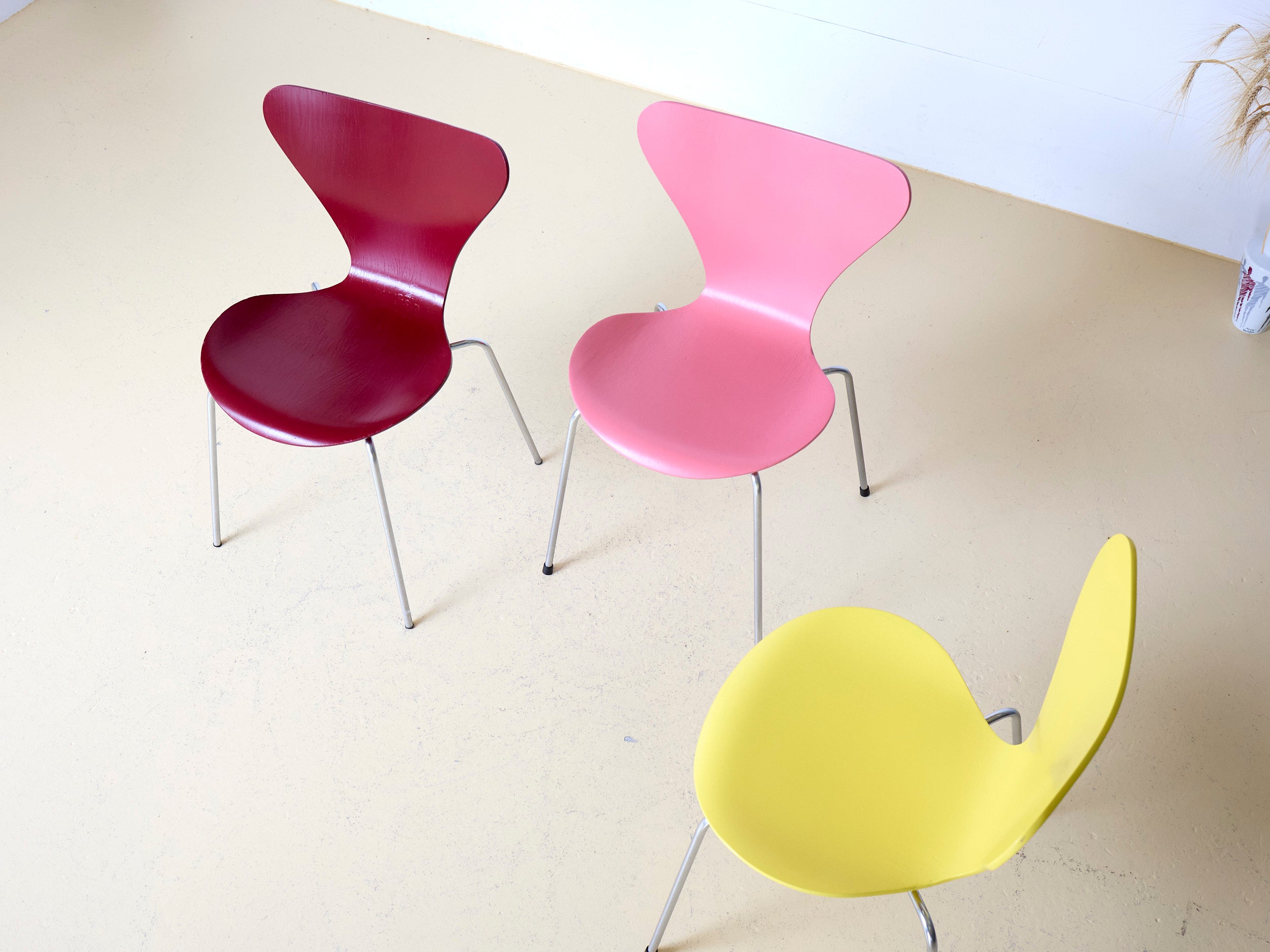 Arne Jacobsen Stühle von Fritz Hansen Stapelbar 5