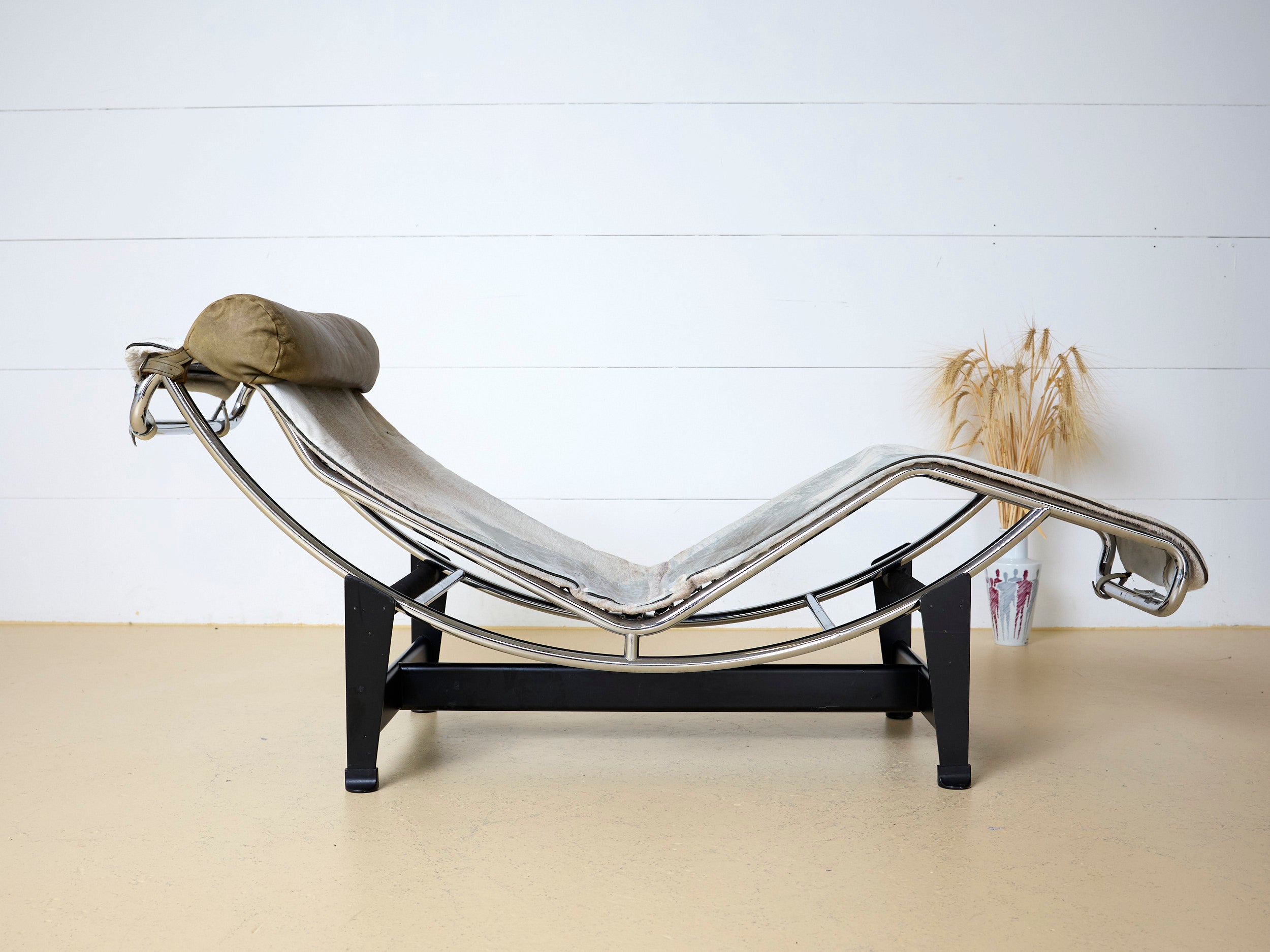 Vintage Le Corbusier Liege LC4