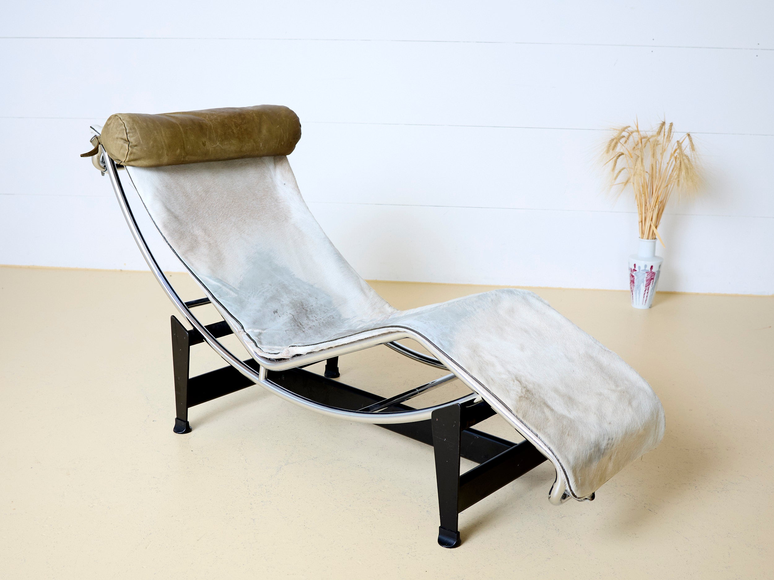 Vintage Le Corbusier Liege LC4