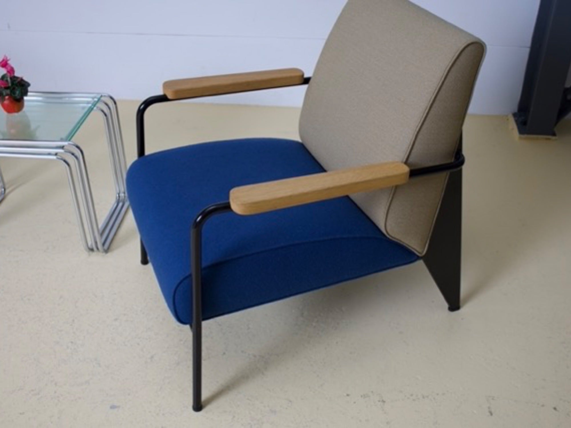 Vitra Sessel von Jean Prouvé (Fauteuil de Salon)
