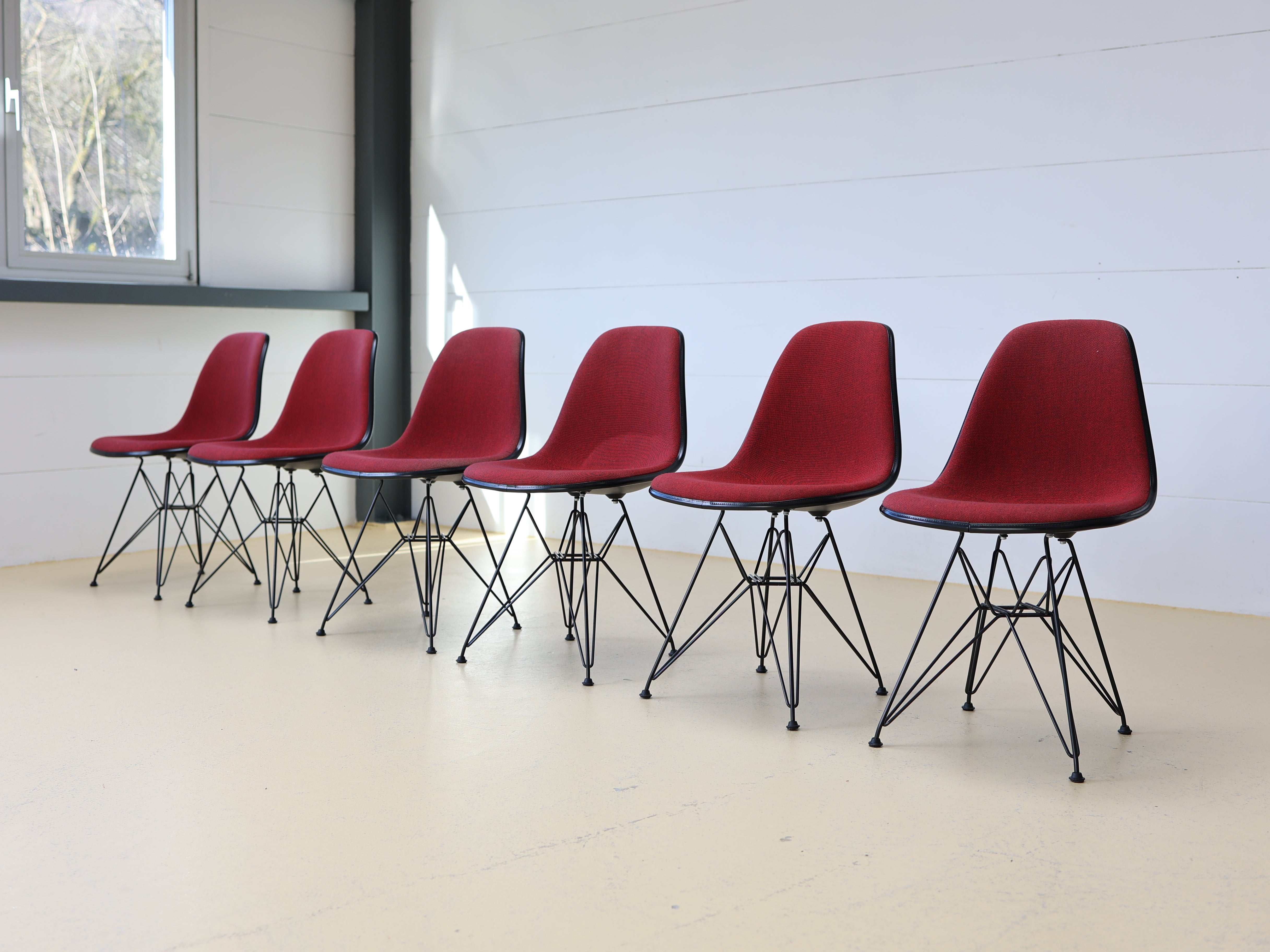 Vitra Stühle im Set von Eames