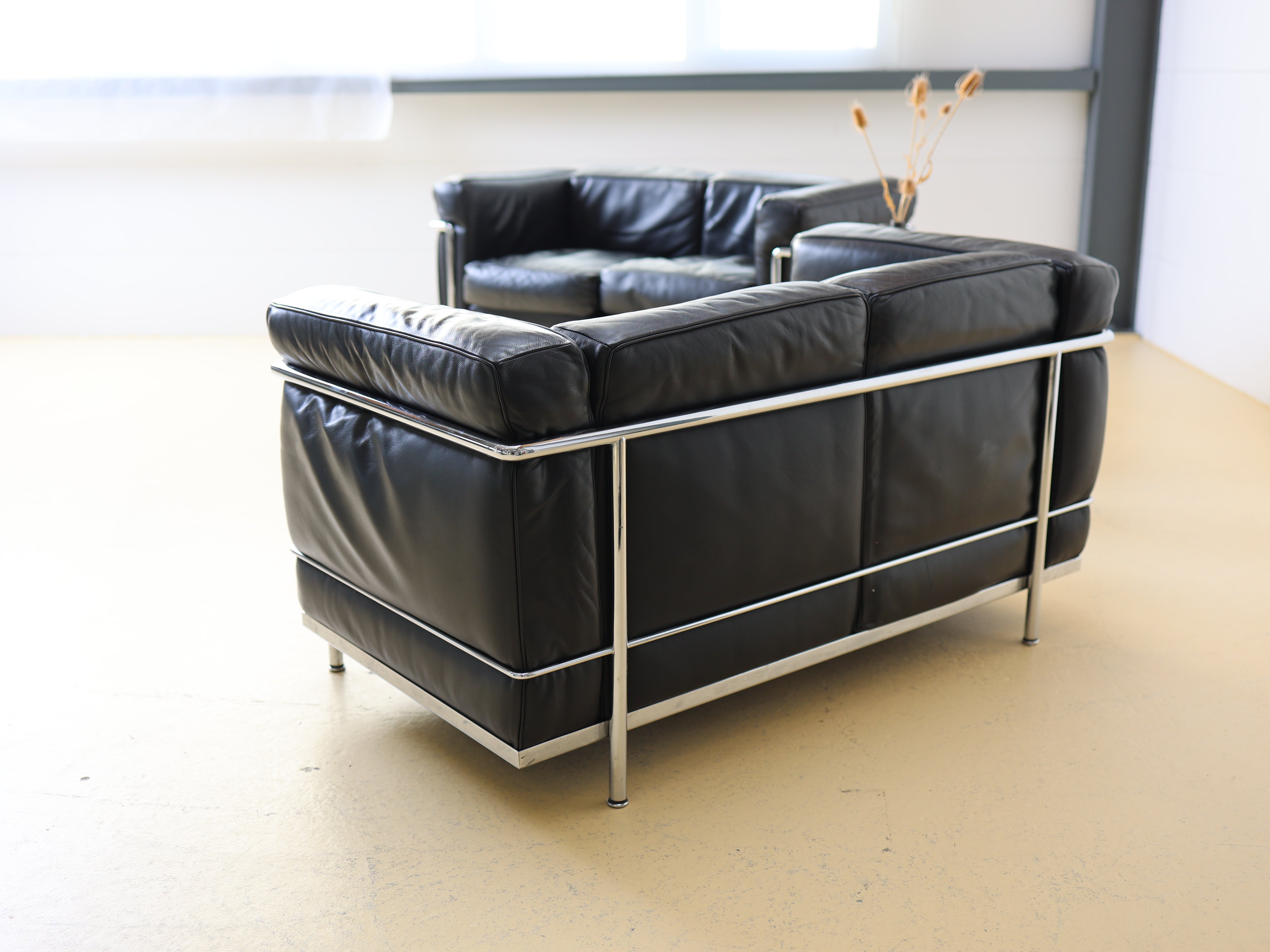 Le Corbusier Sofa LC2 von Cassina