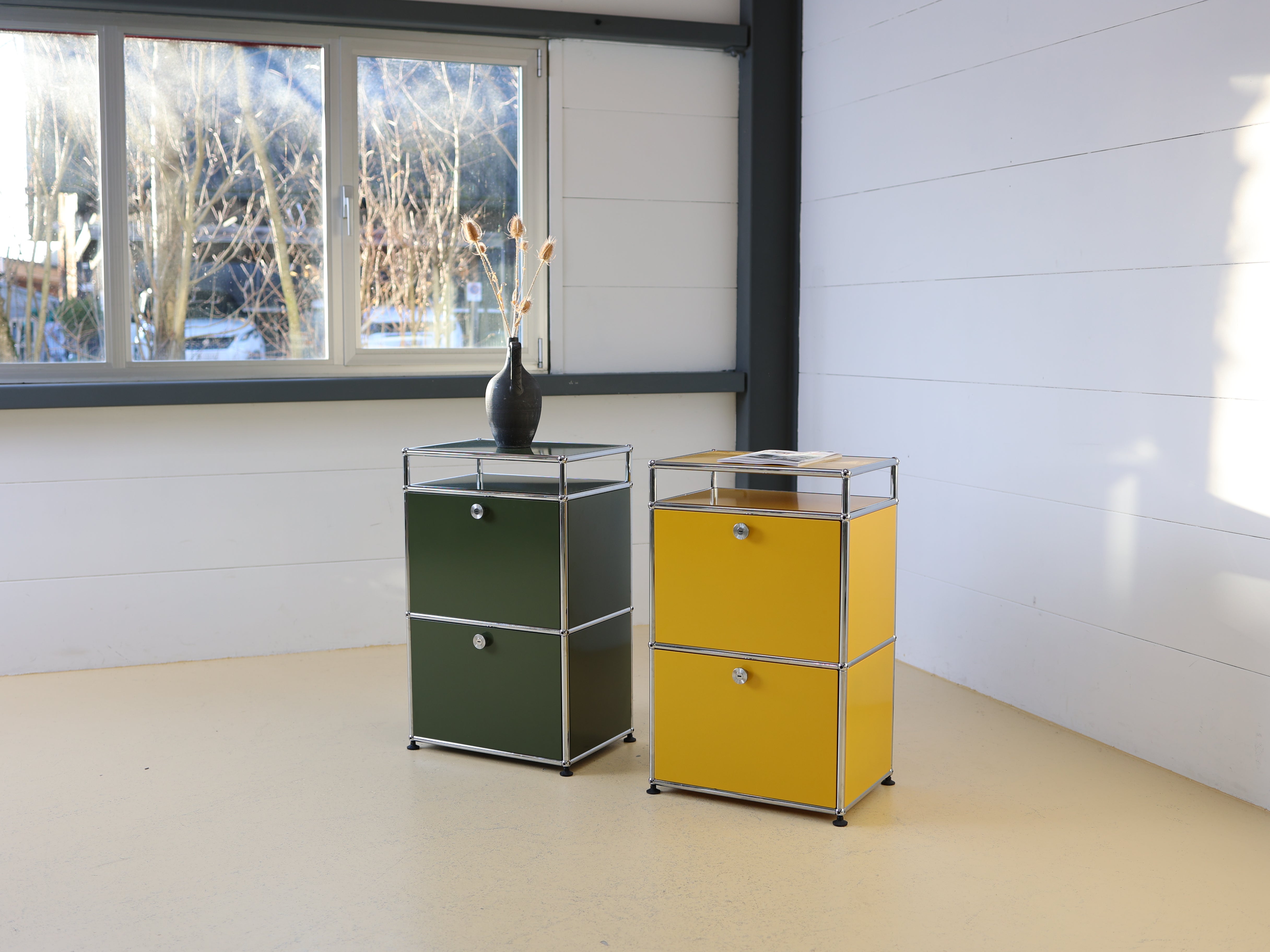 USM Haller Möbel, Sideboard in Olivgrün & Goldgelb