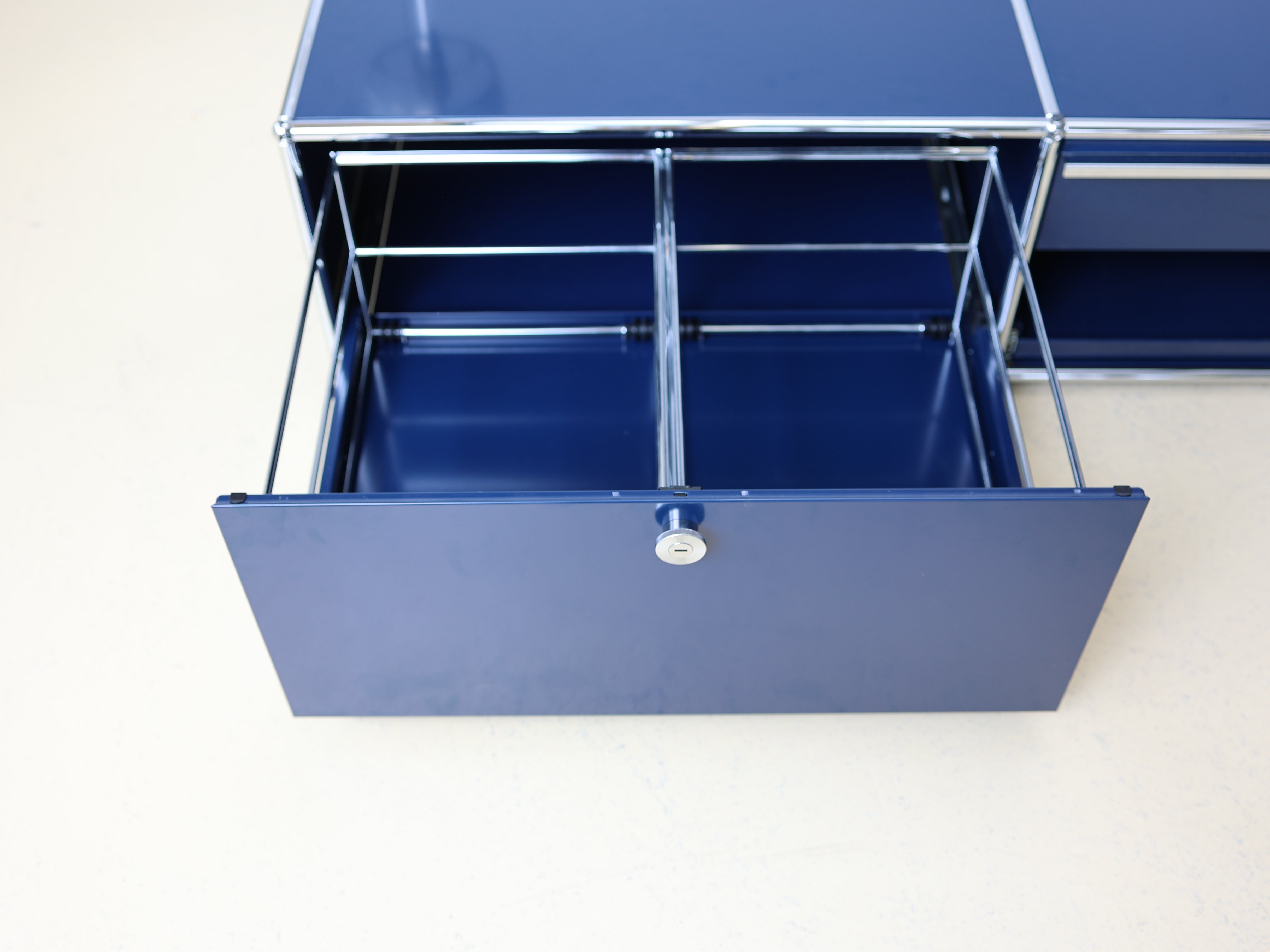 USM Haller Lowboard Blau 6