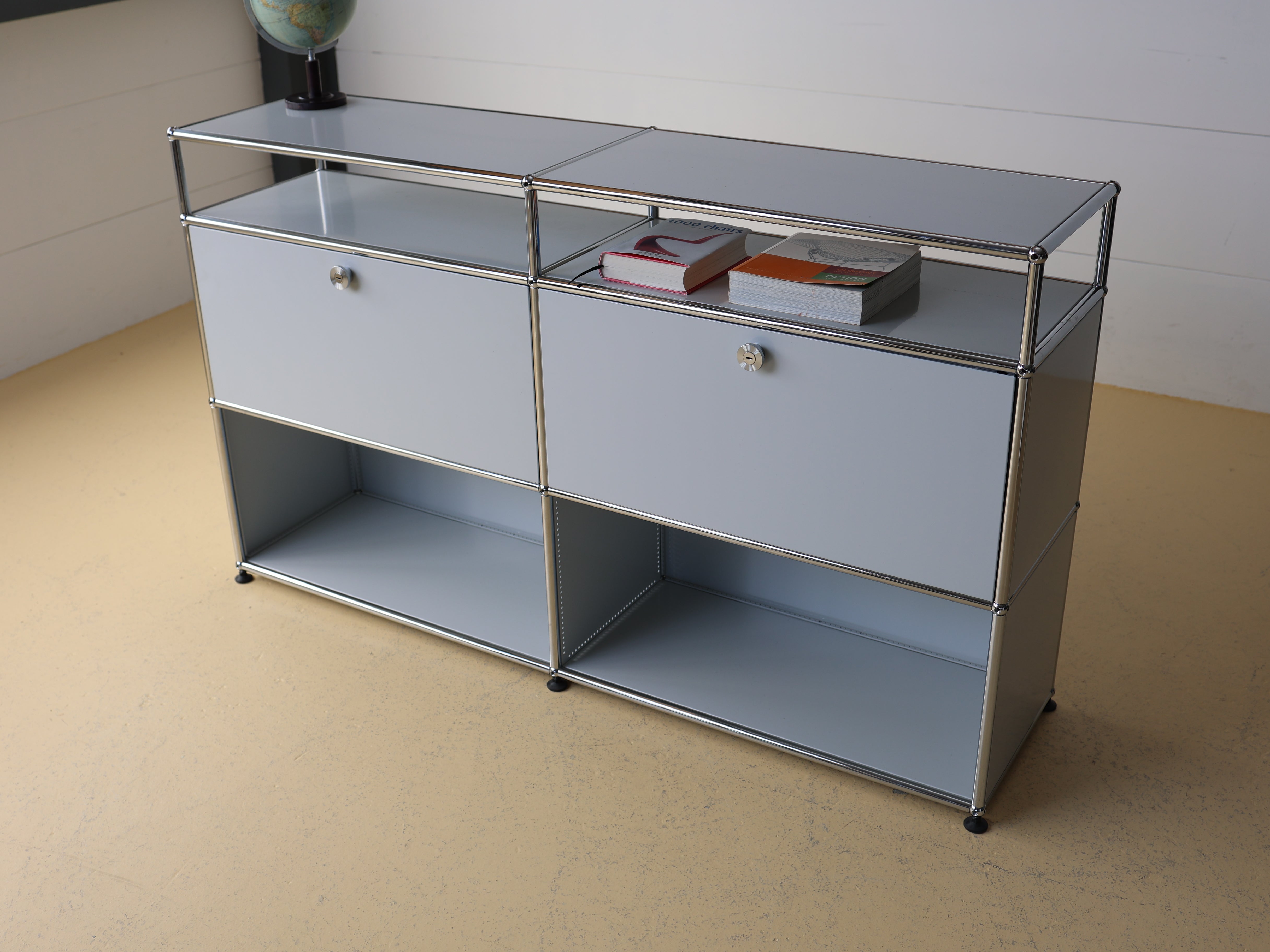 USM Haller Sideboard 2x2 in Lichtgrau