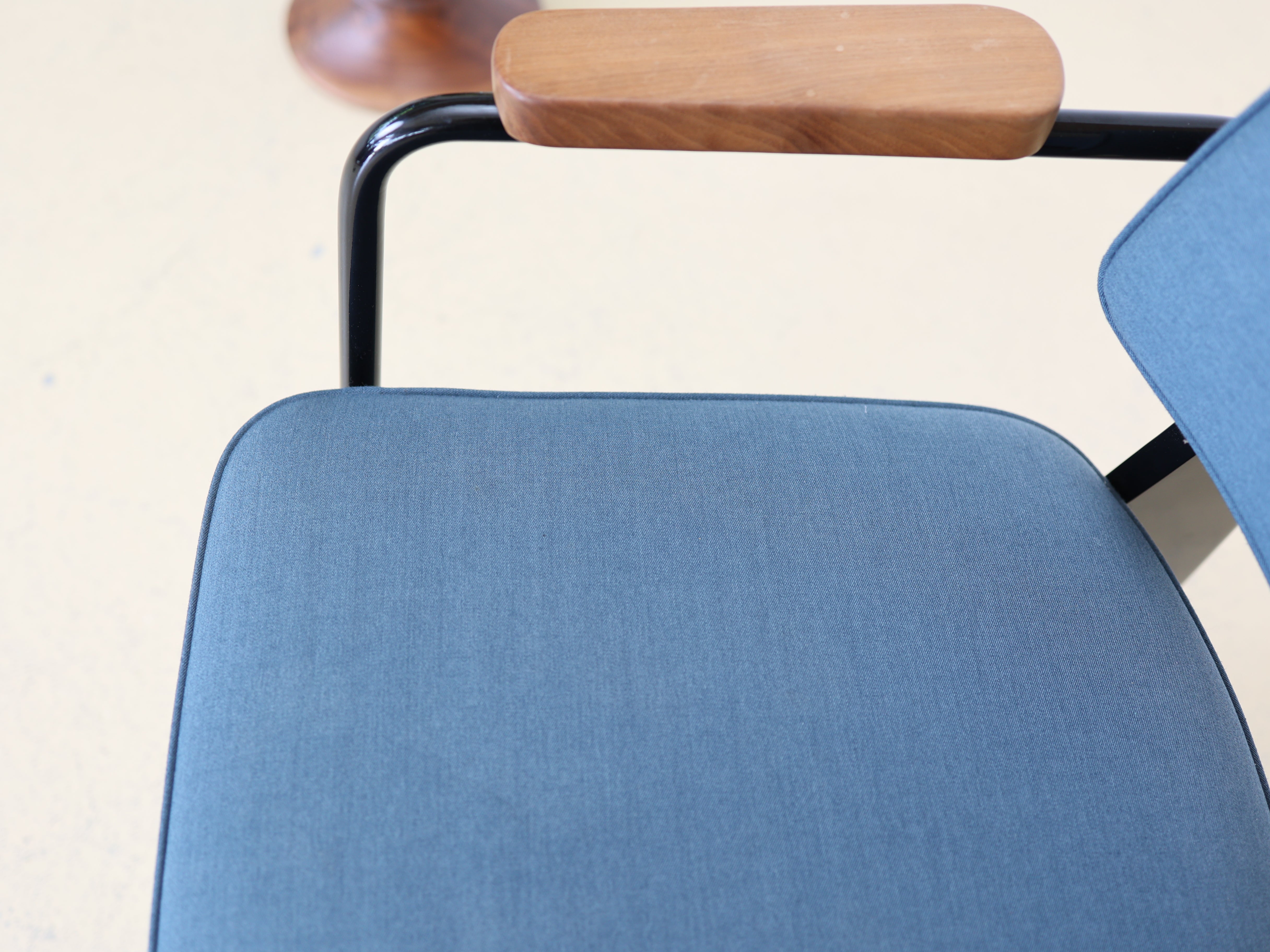Fauteuil Direction, Stuhl von Jean Prouvé, VITRA