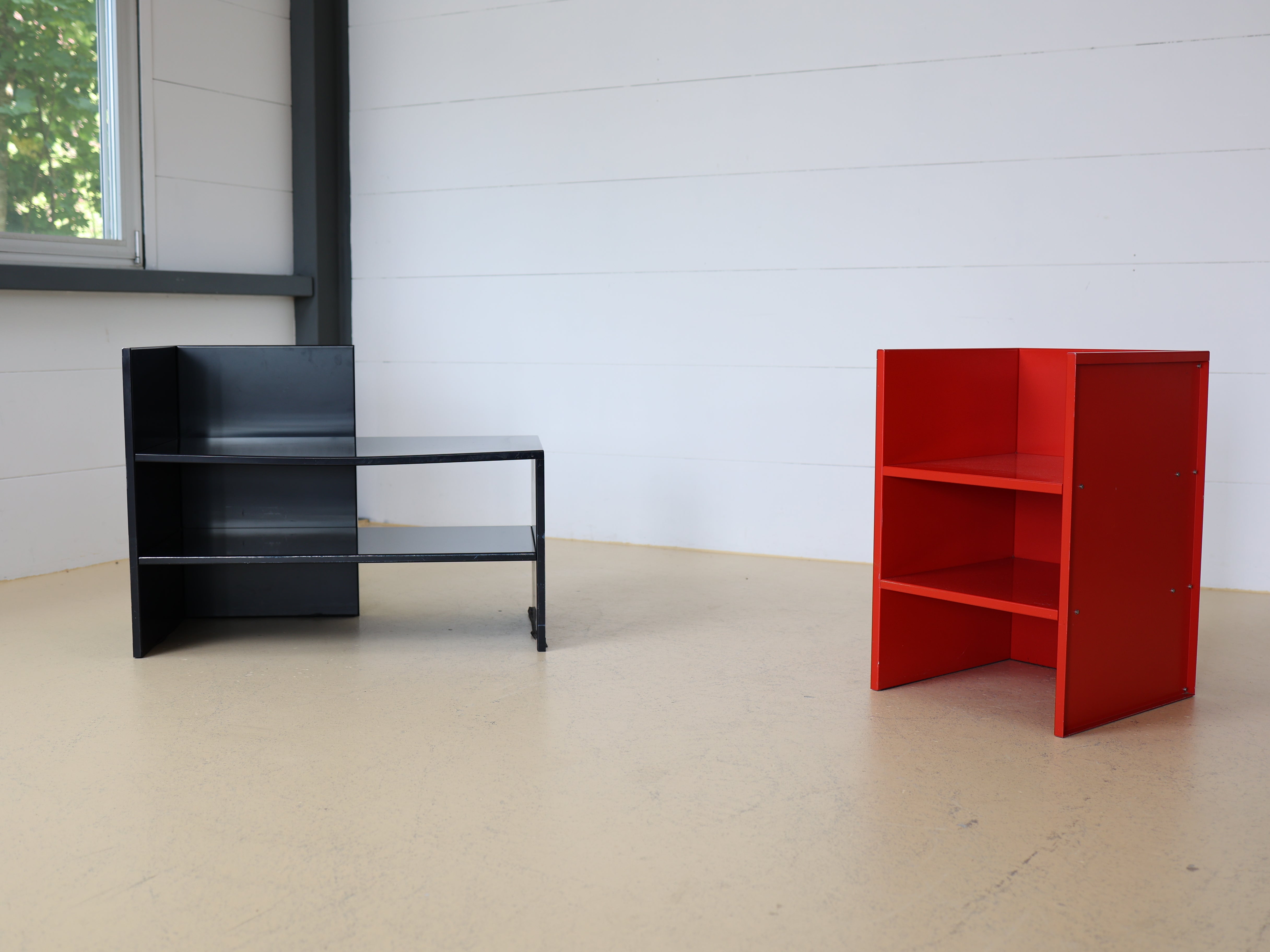Donald Judd Bench, LEHNI