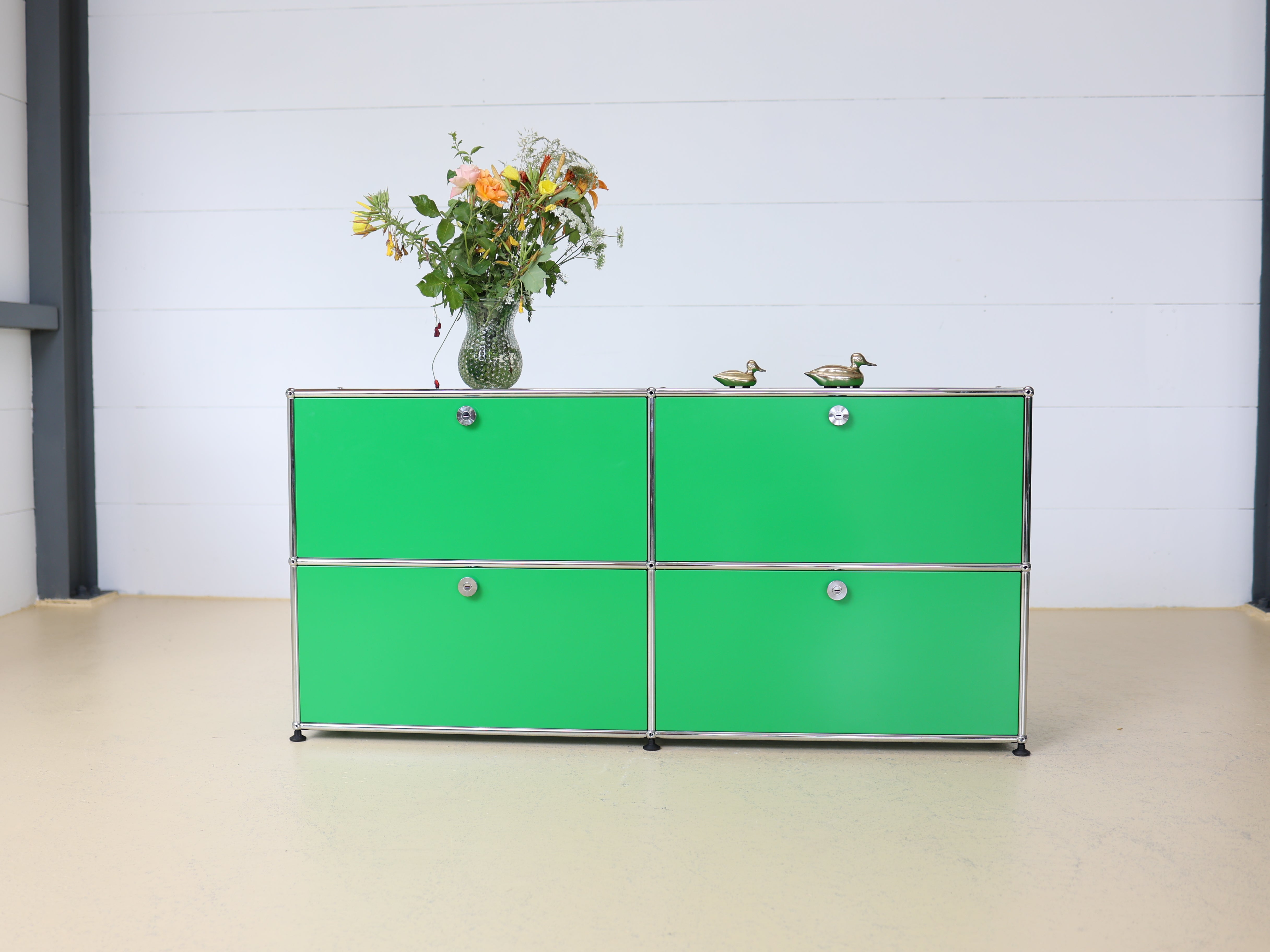 USM Haller Sidebaord Grün, 2x2