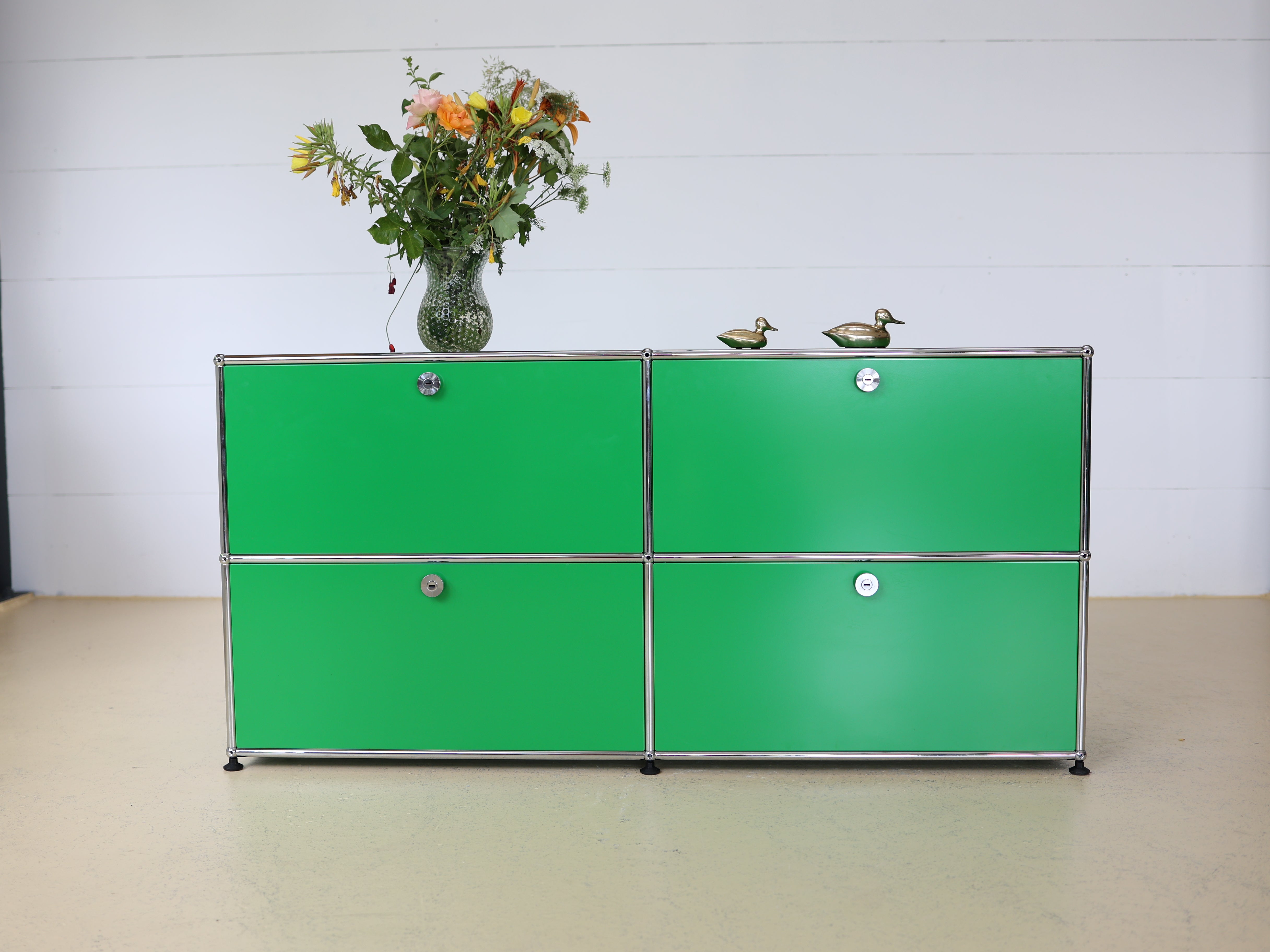 USM Haller Sidebaord Grün, 2x2