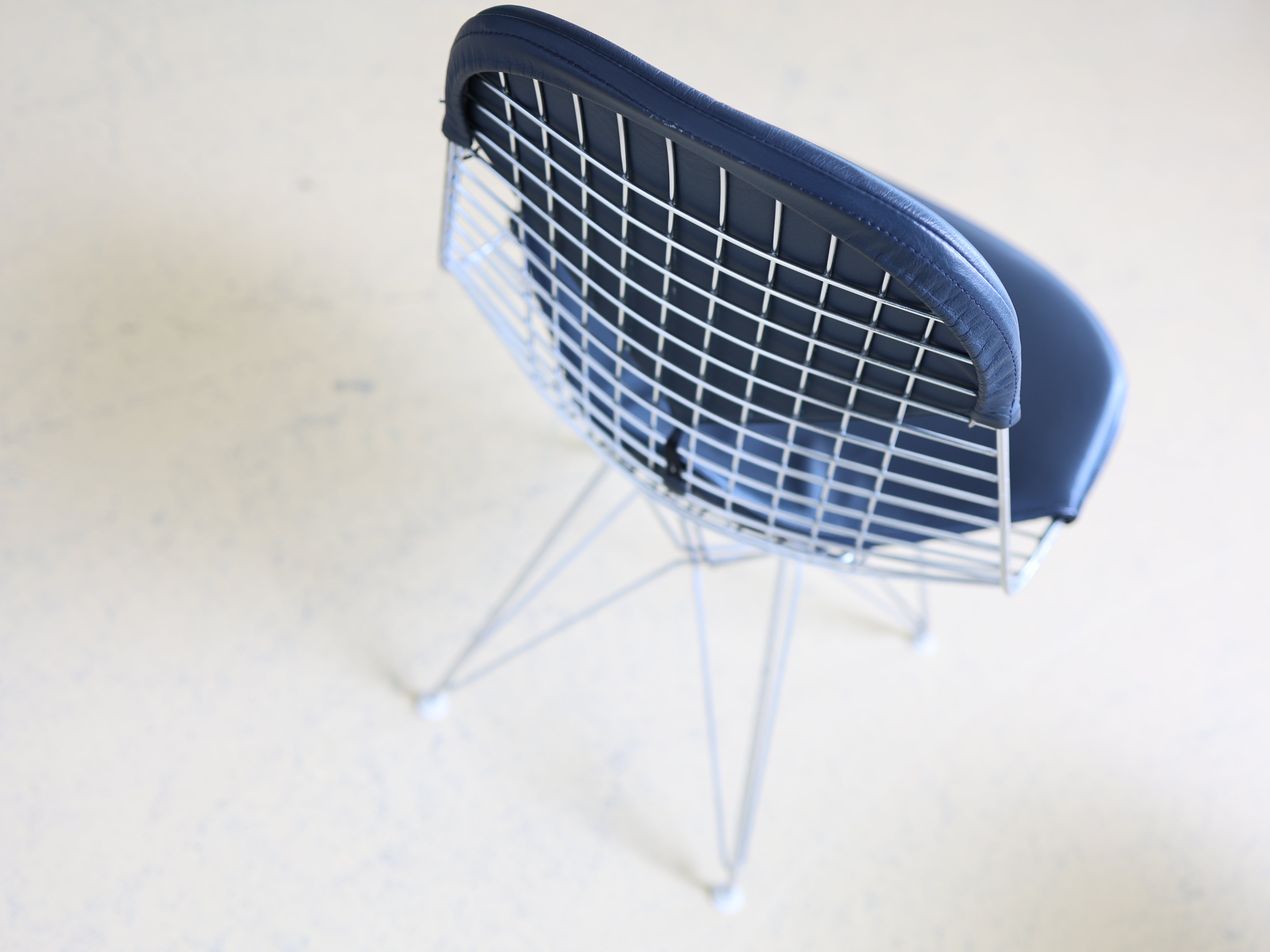 VITRA DKR -2 Wire Chairs von Eames im Set