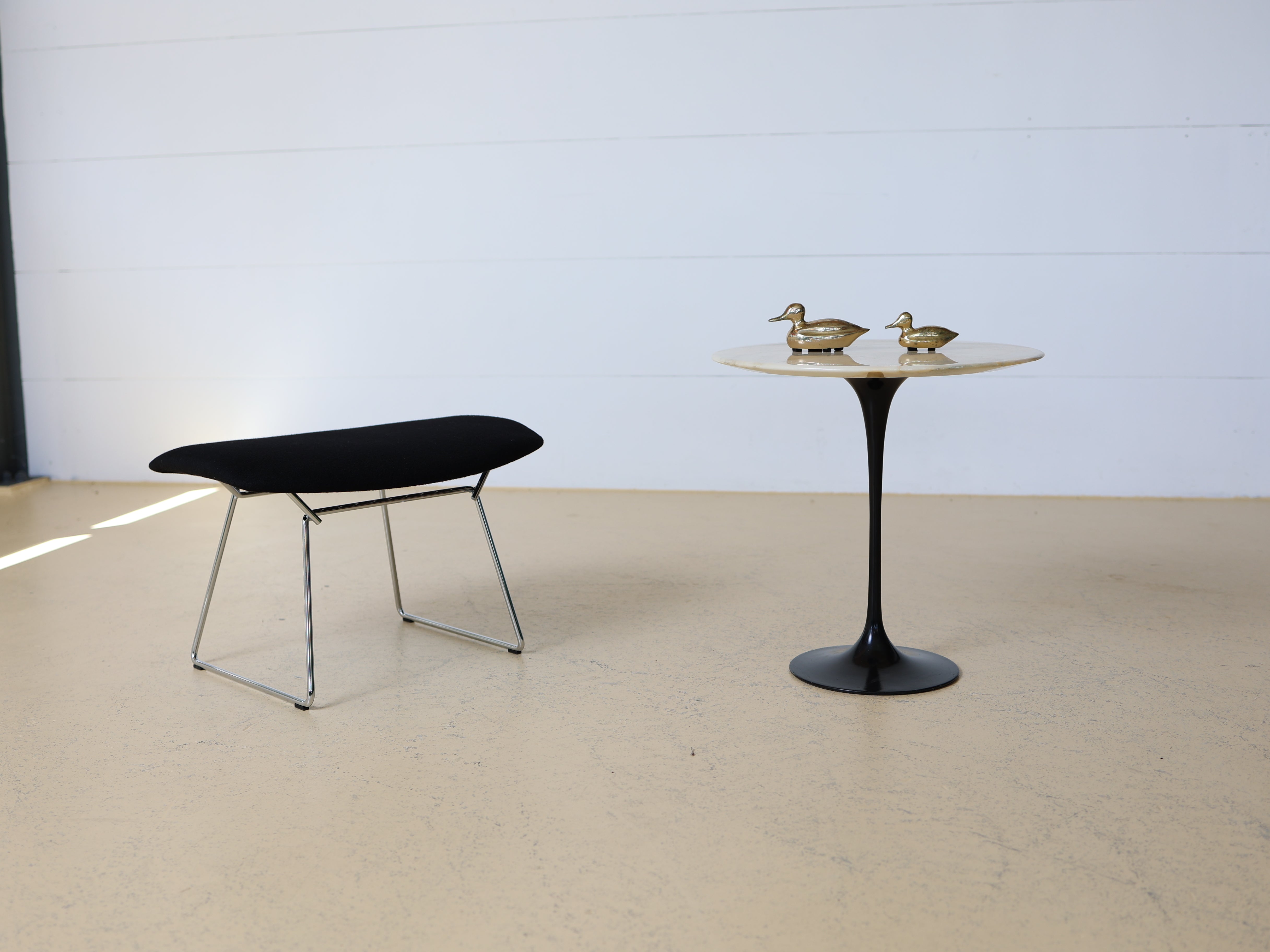 Eero Saarinen Beistelltisch in Marmor, Knoll