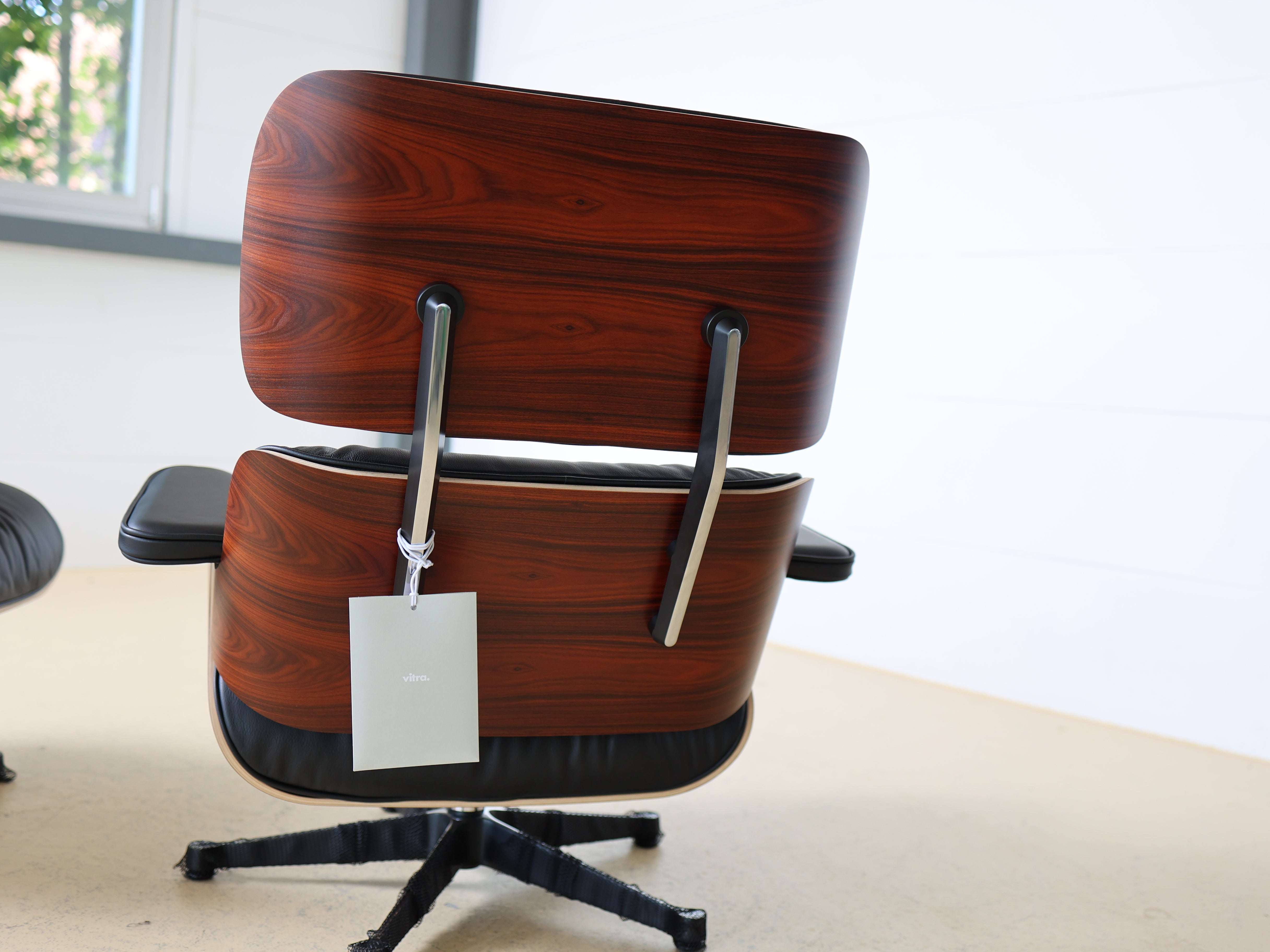 Eames Lounge Chair- Palisander, VITRA