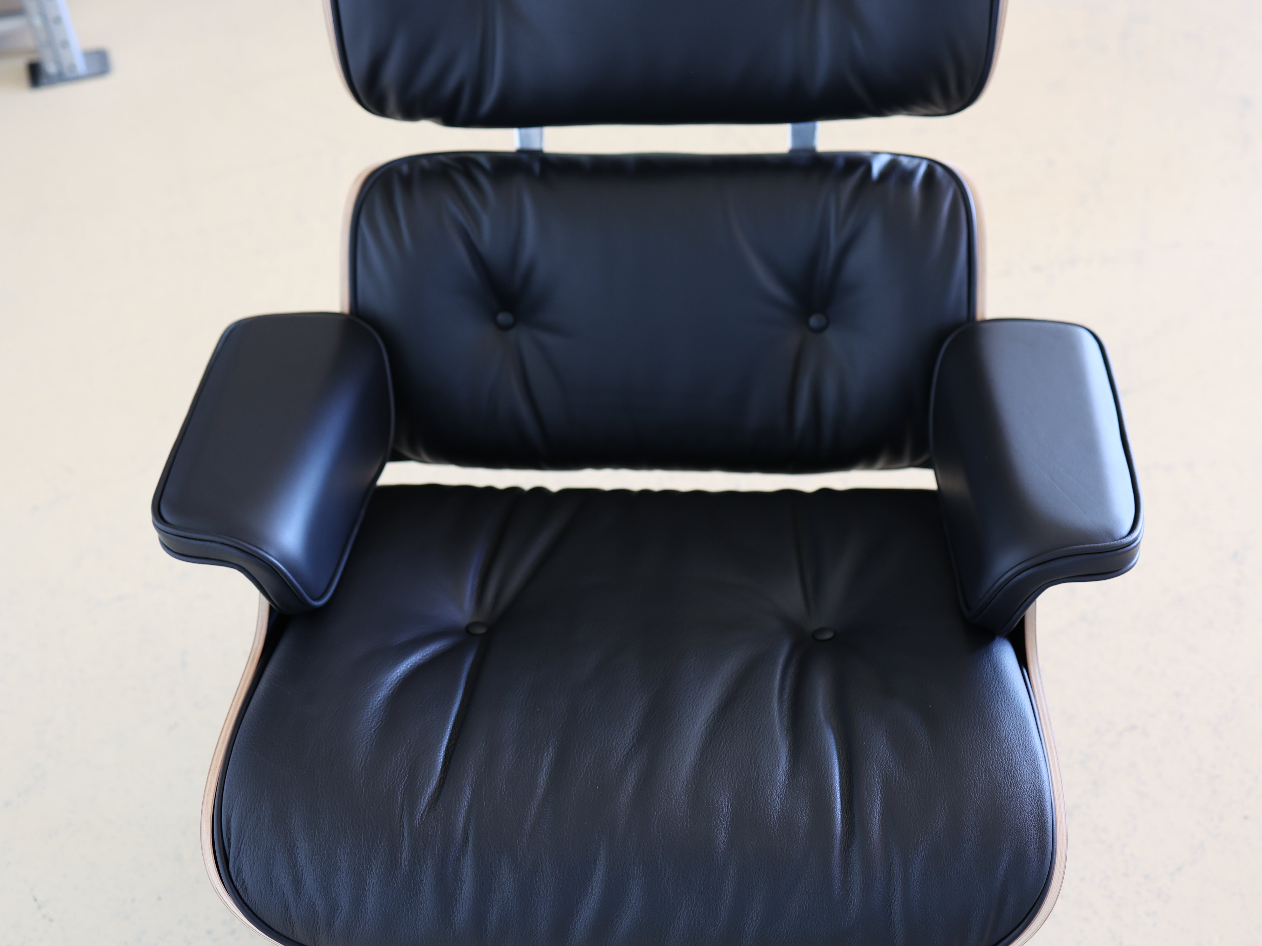 Eames Lounge Chair- Palisander, VITRA