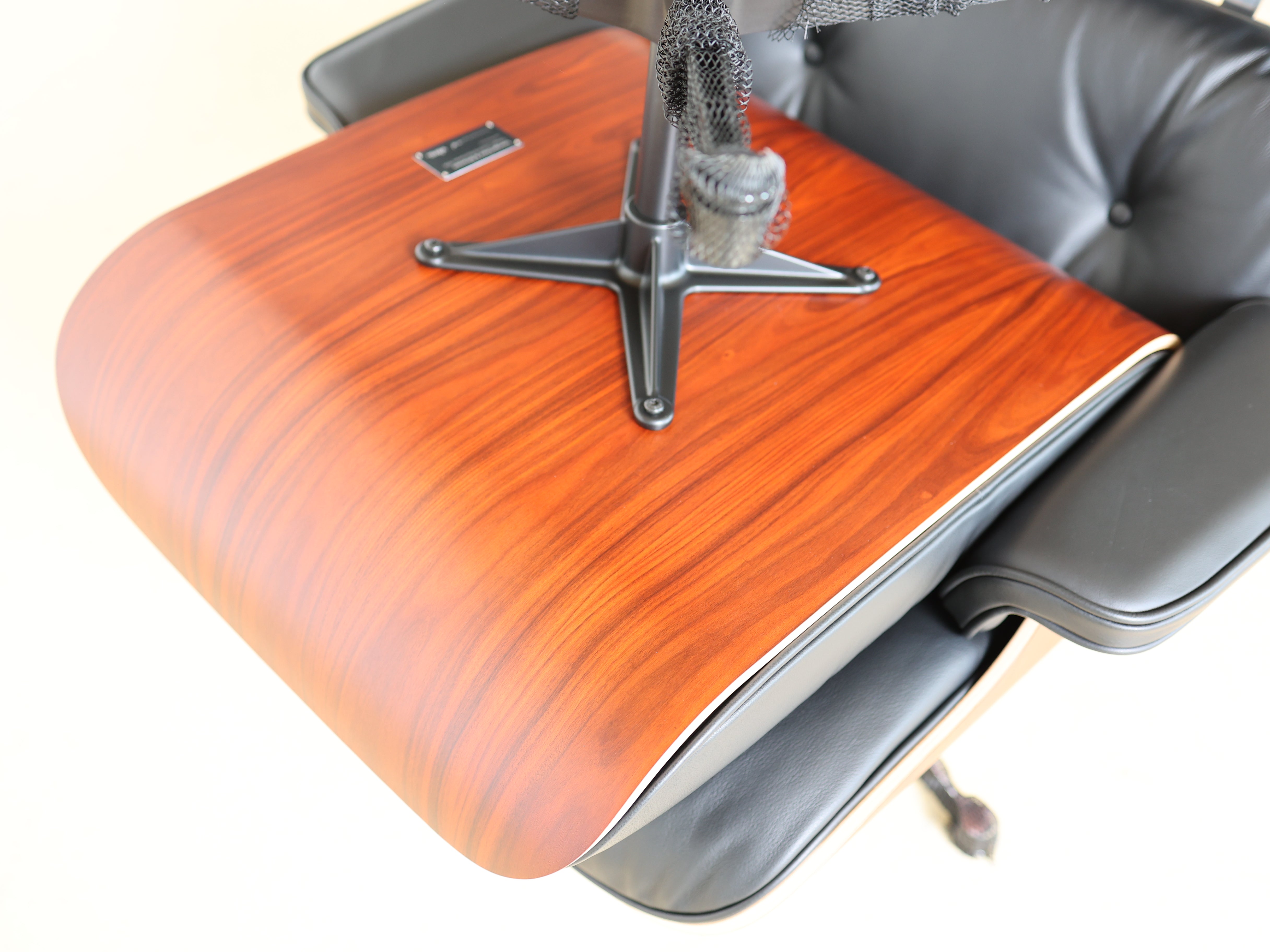 Eames Lounge Chair- Palisander, VITRA