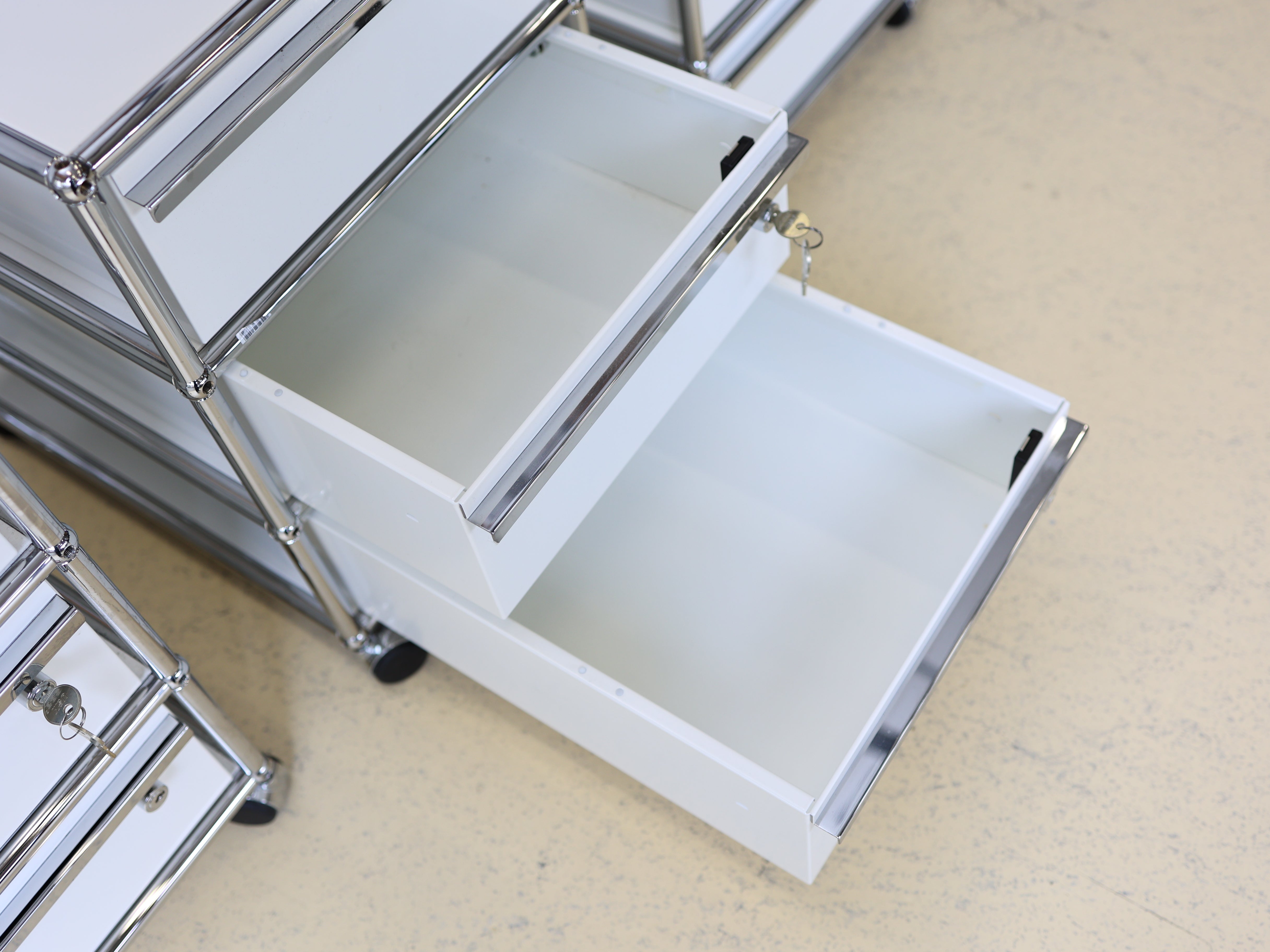 USM Haller Rollcontainer