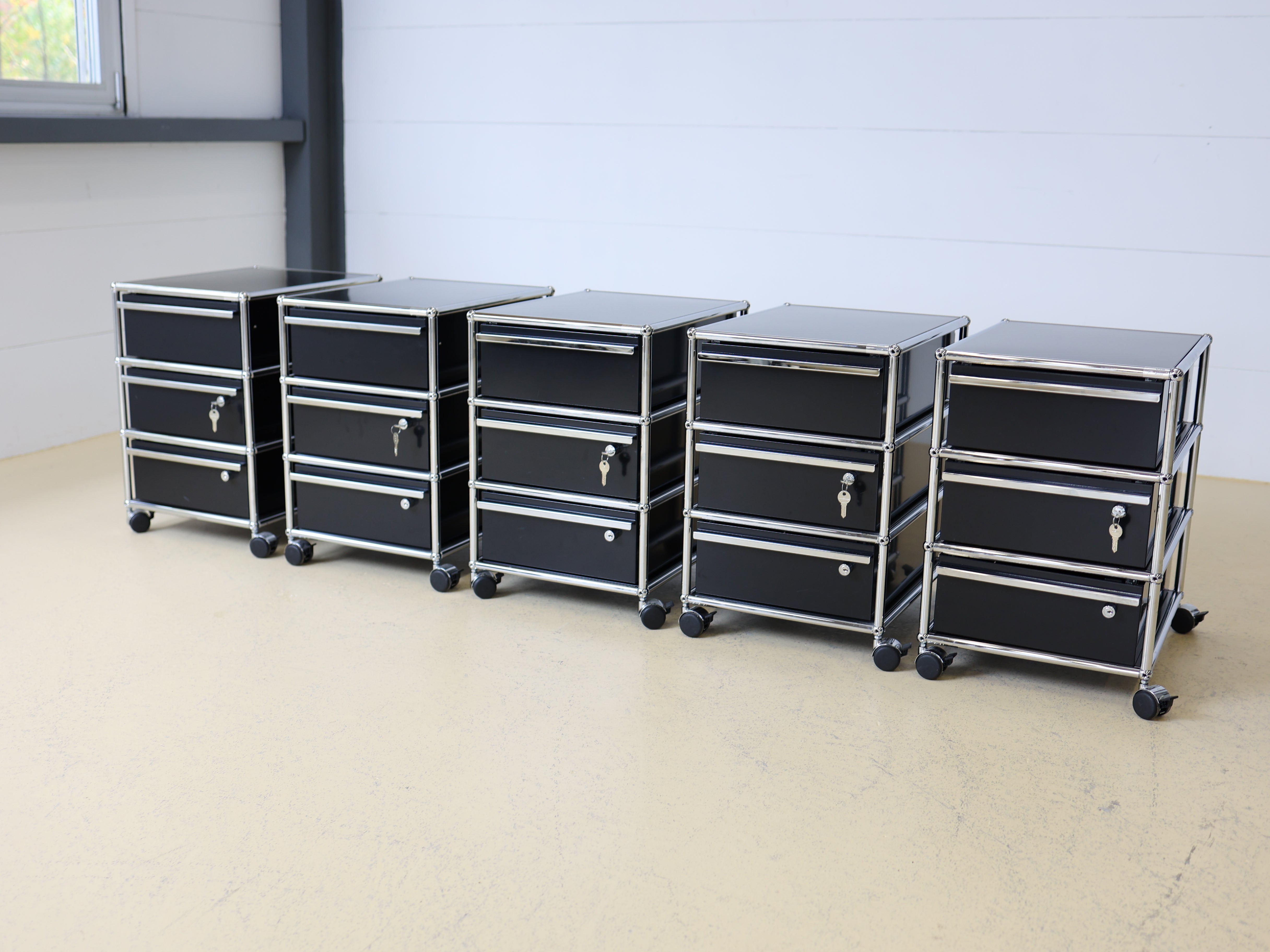 USM Haller Rollcontainer