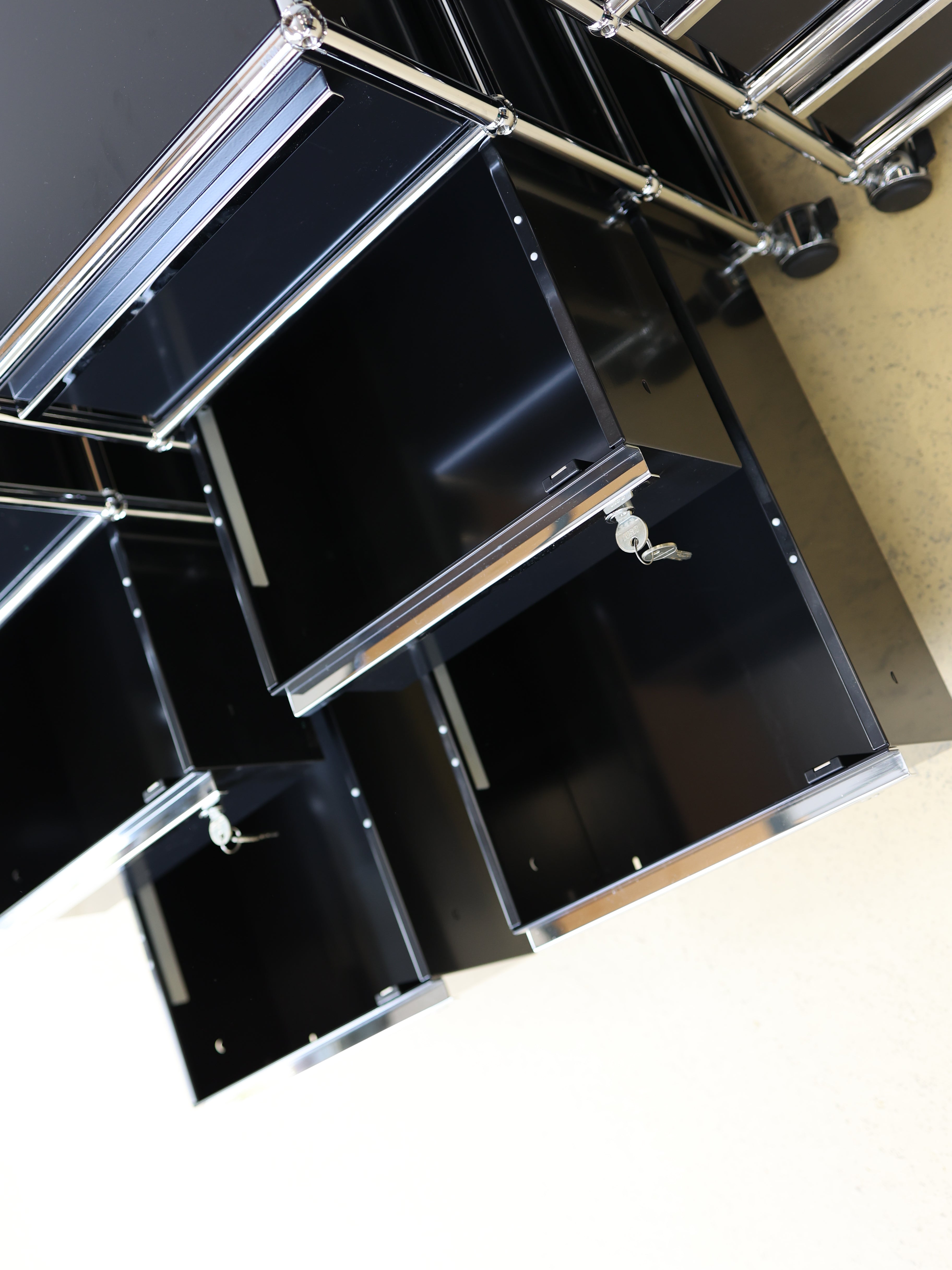 USM Haller Rollcontainer