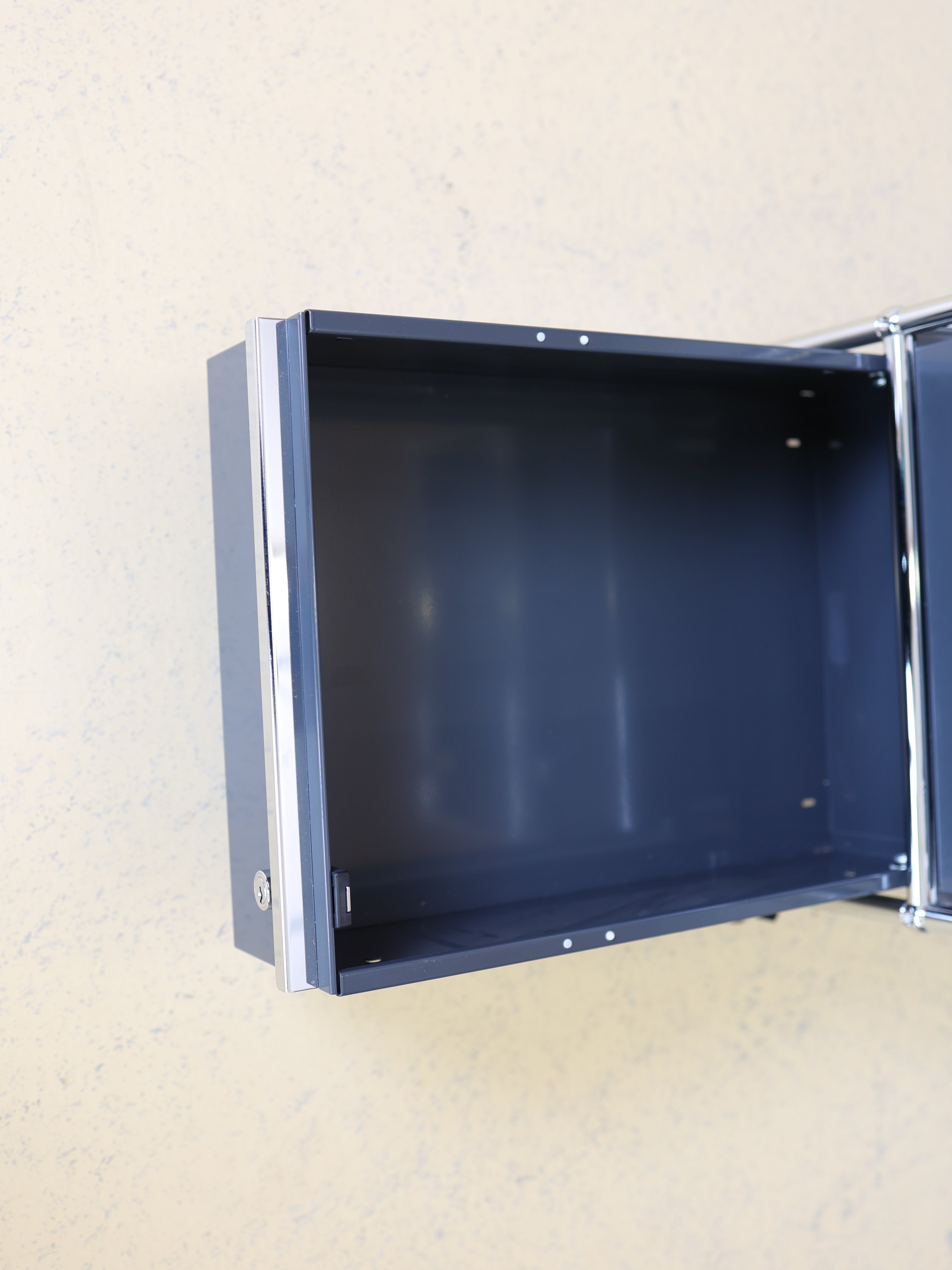 USM Haller Container mit Rollen Anthrazitgrau 9