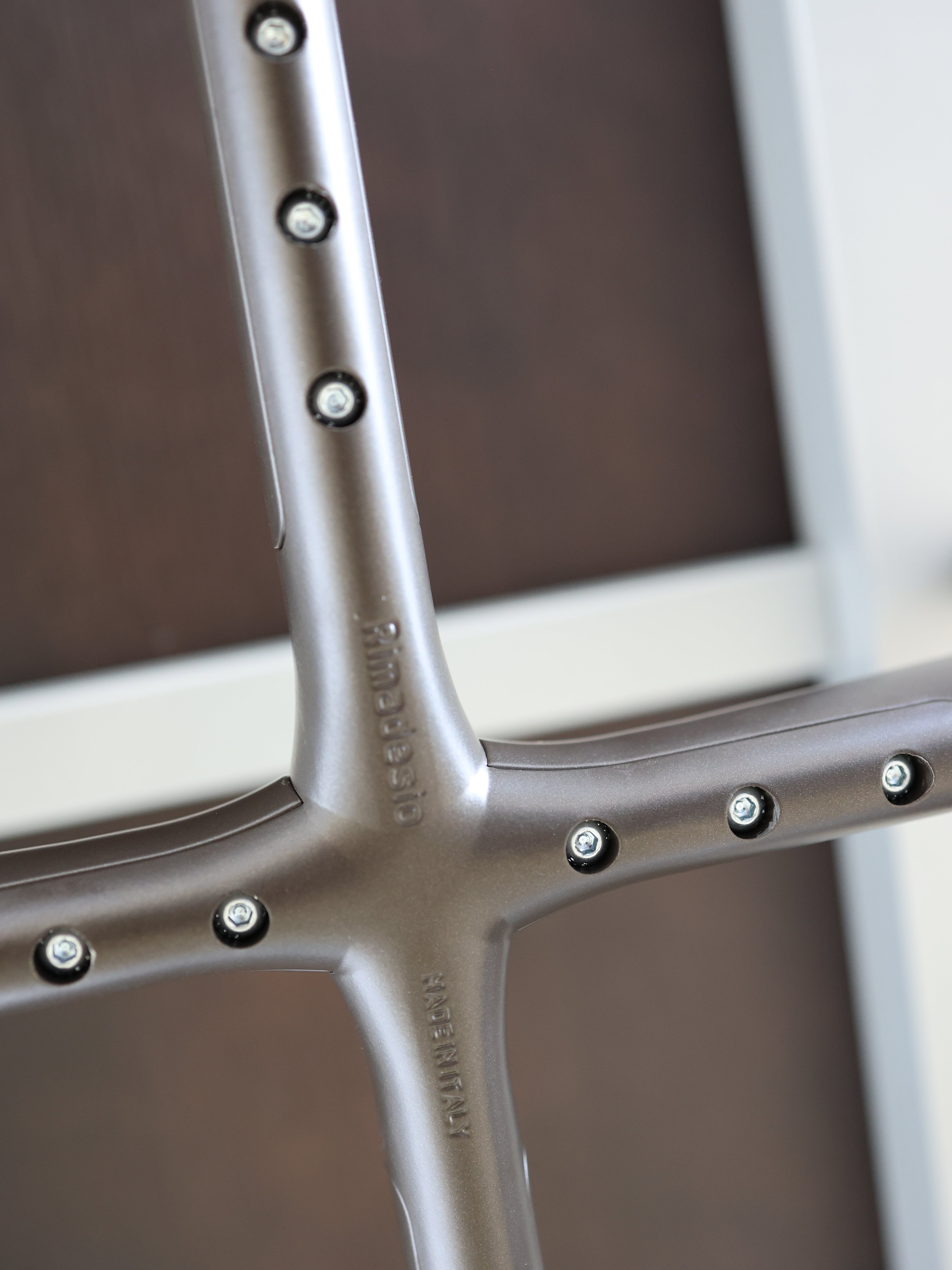 Manta Tisch von Rimadesio, Giuseppe Bavuso