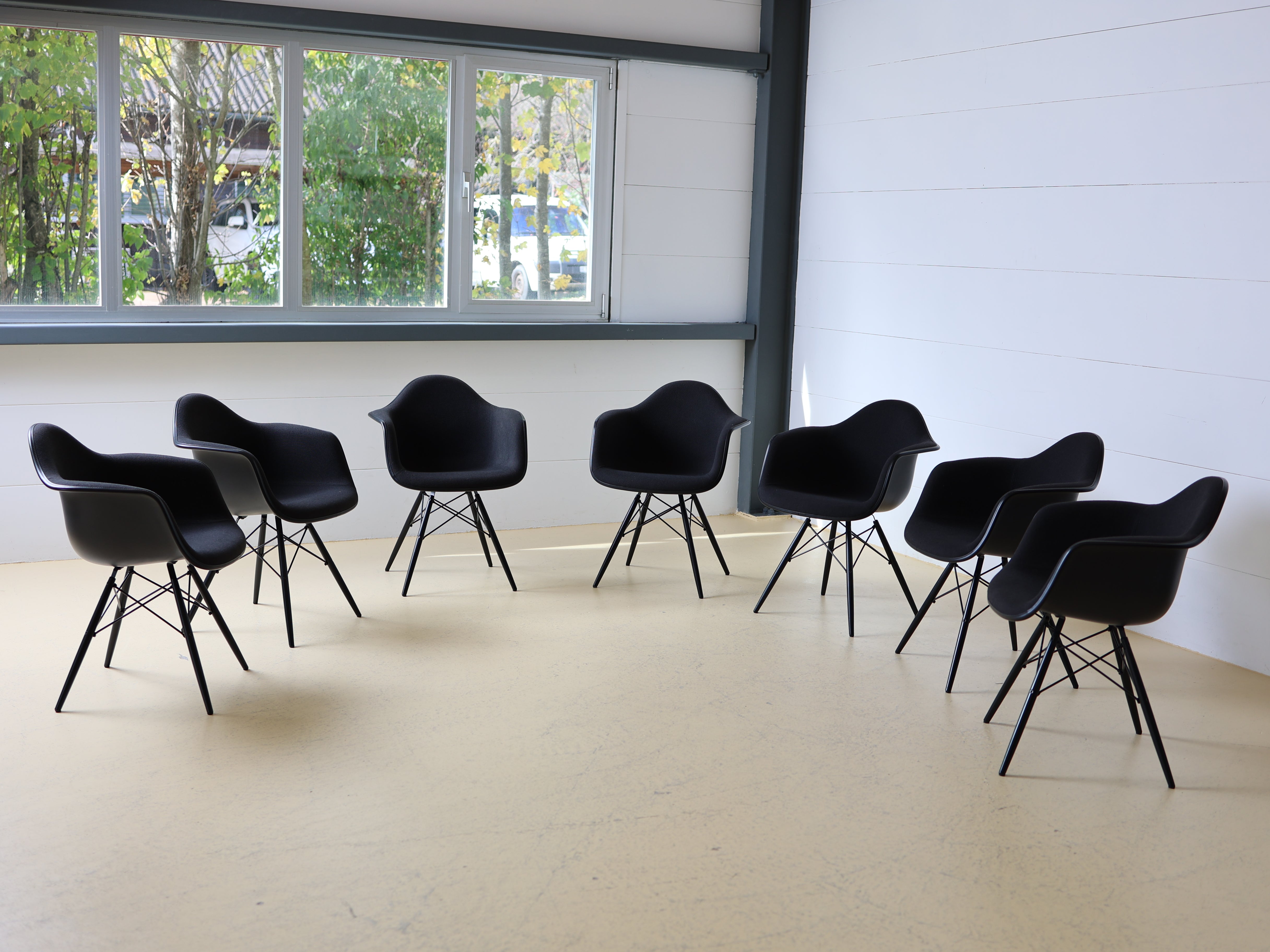 Vitra Armchairs von Eames, DAW