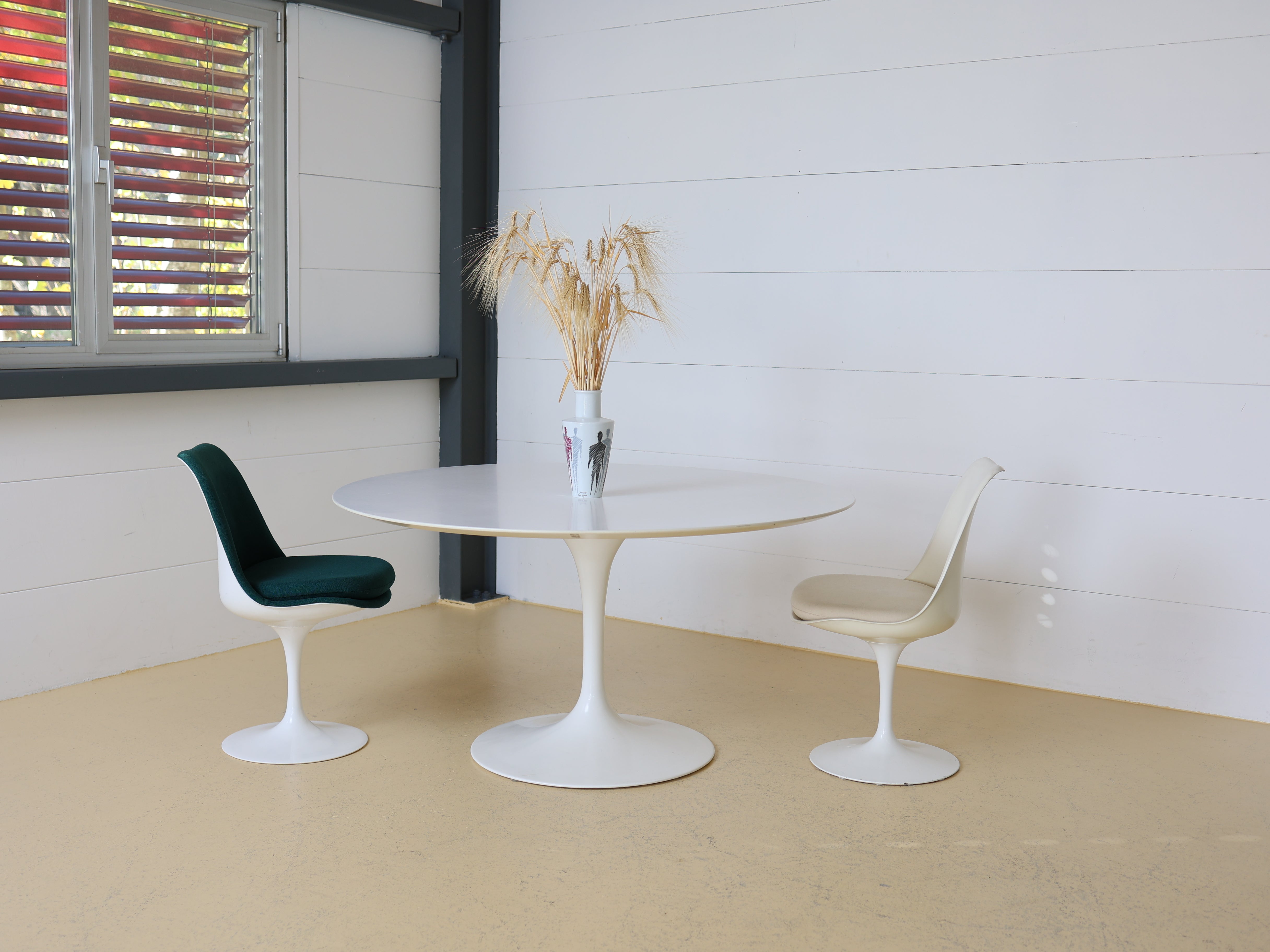 Eero Saarinen Tisch, Knoll