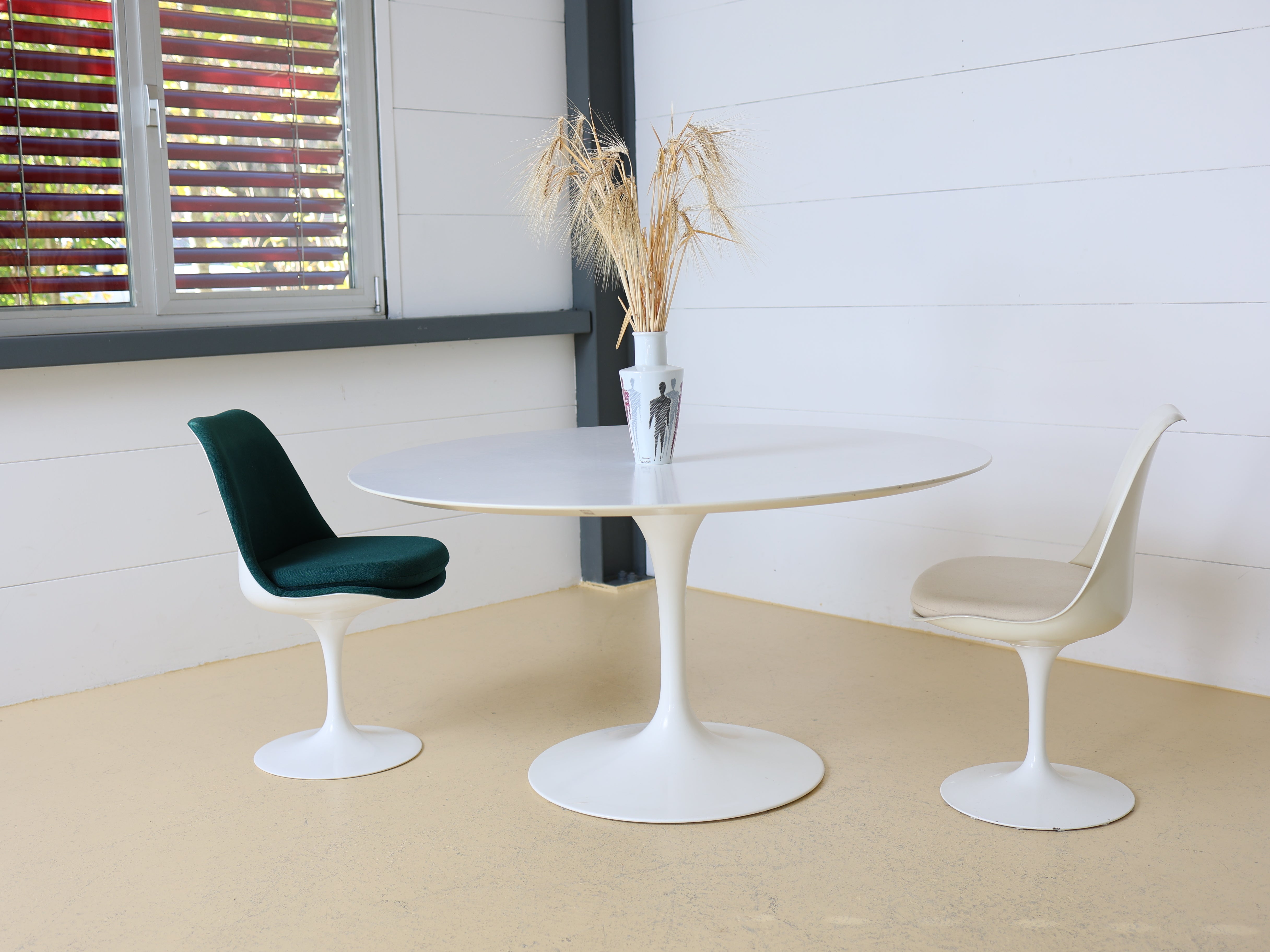 Eero Saarinen Tisch, Knoll