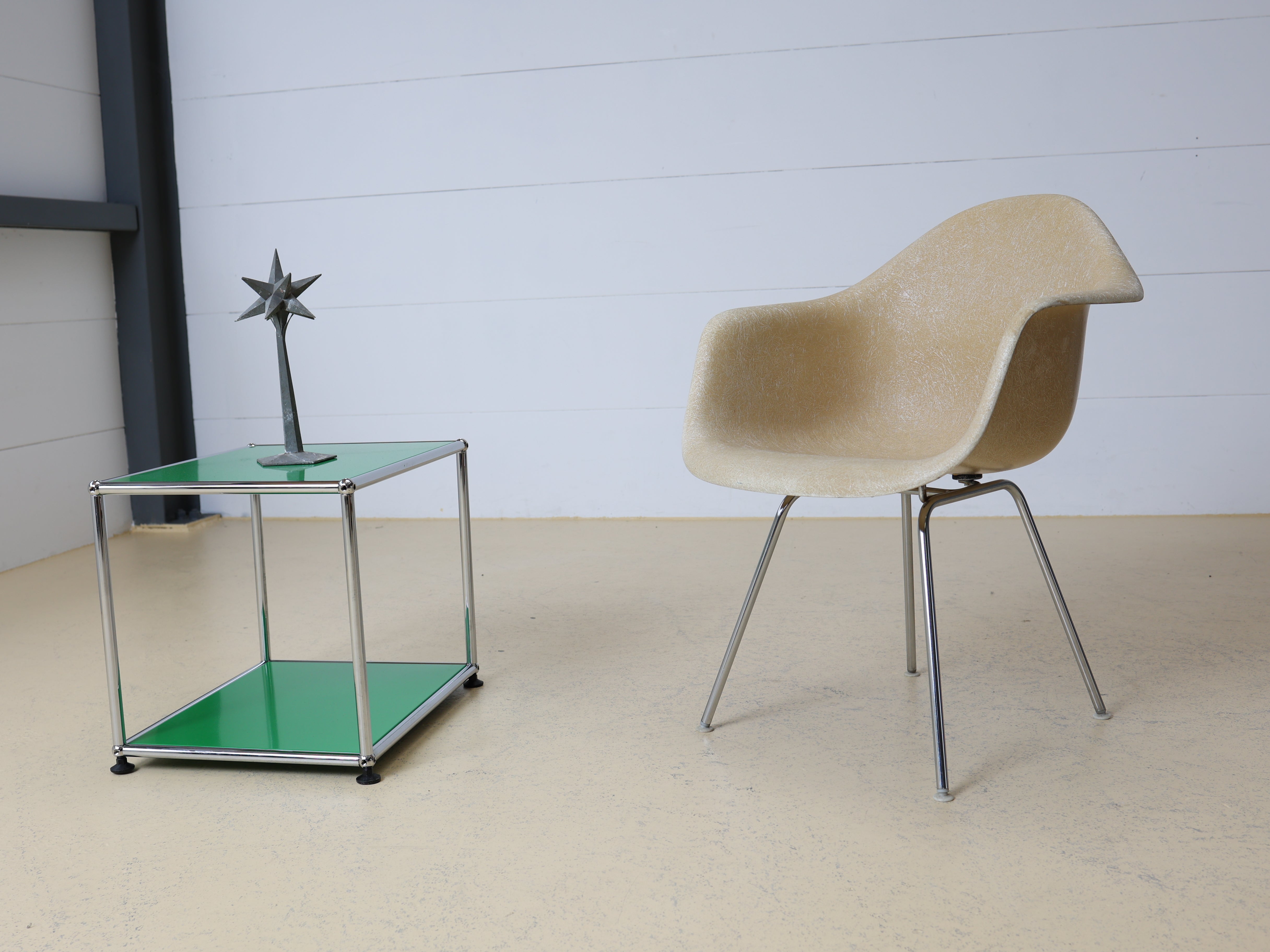 Eames Fiberglas Armchair, Hermann Miller