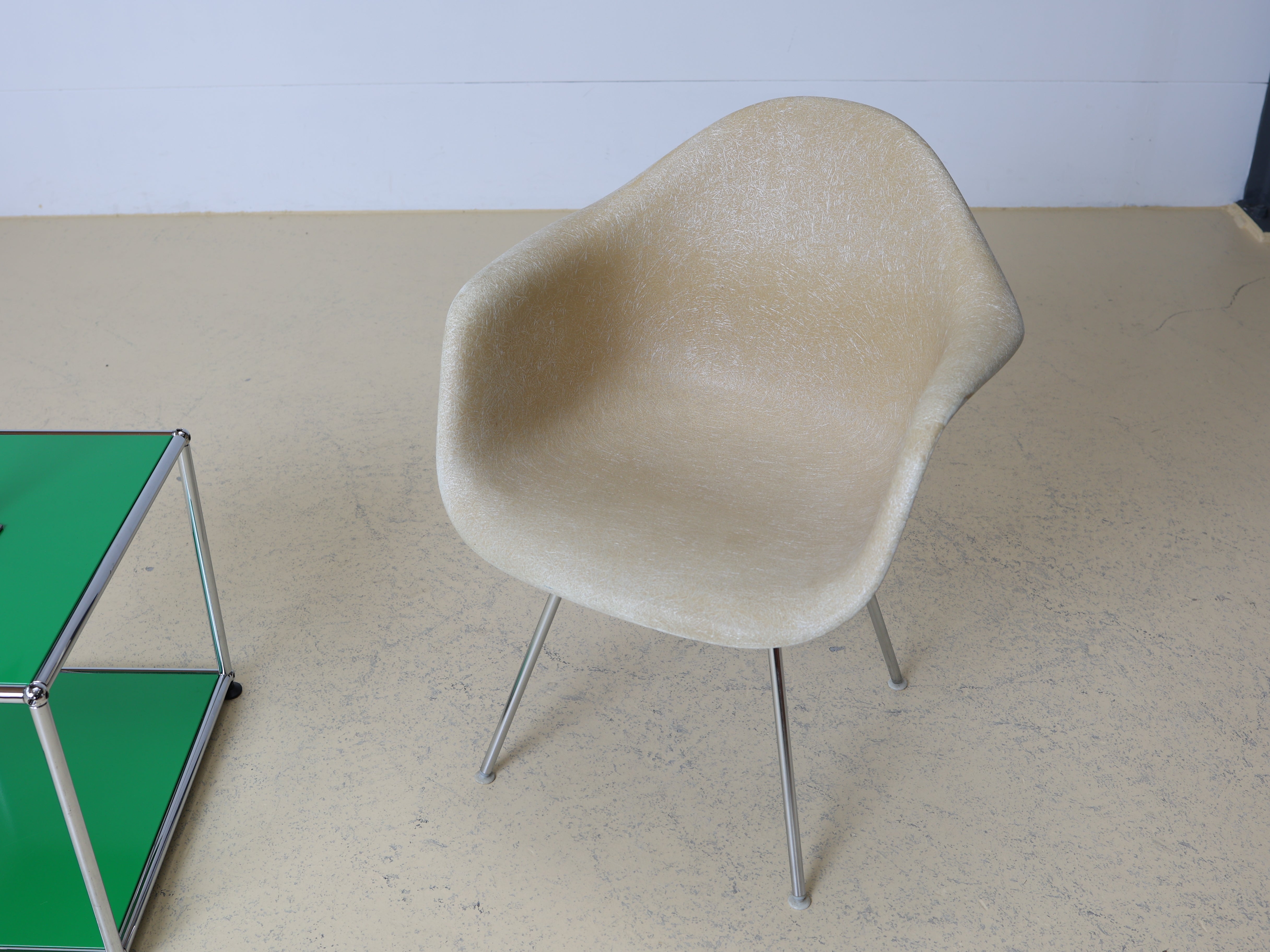 Eames Fiberglas Armchair, Hermann Miller