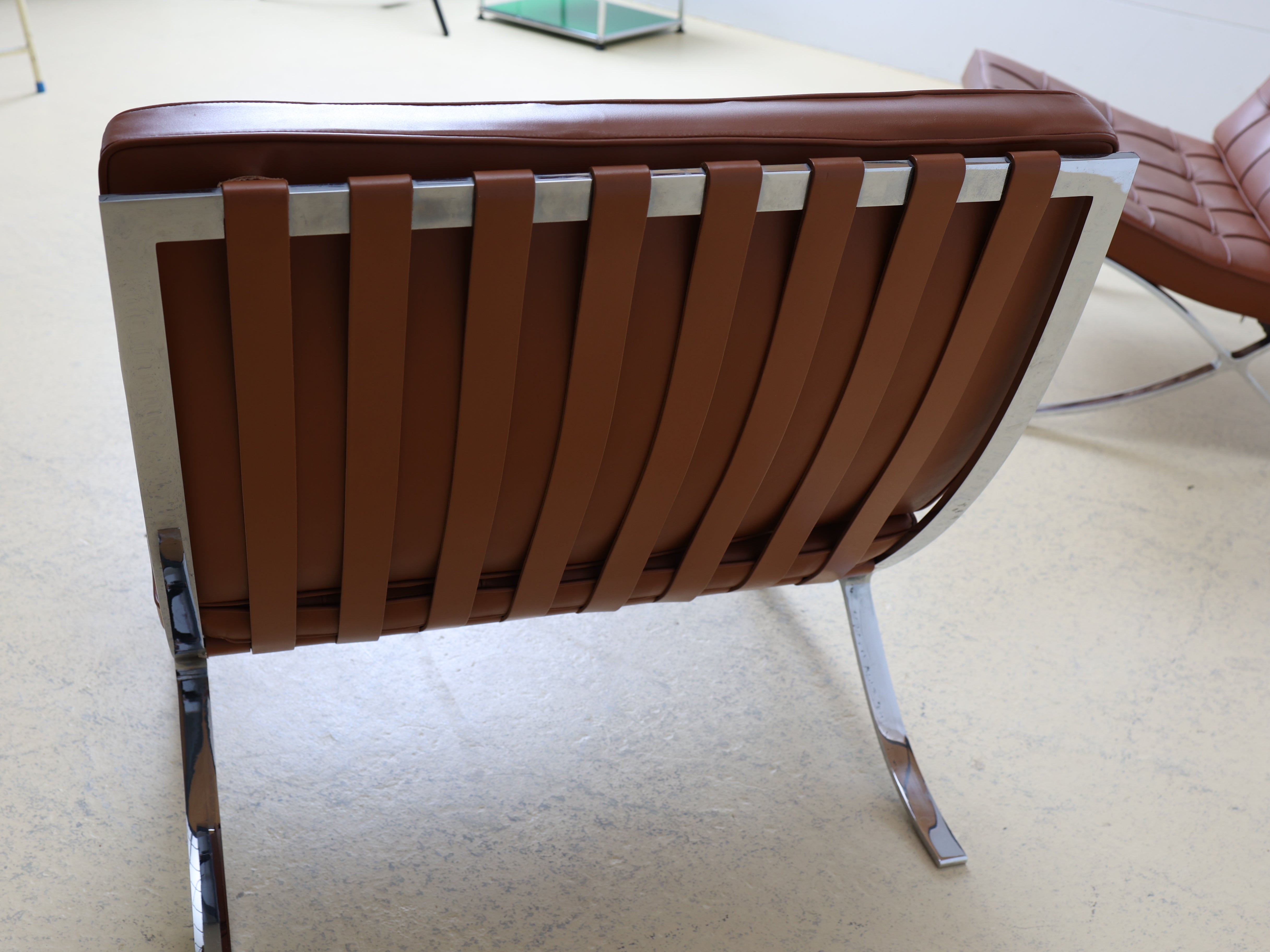 Barcelona Chair von Ludwig Mies van der Rohe, Knoll