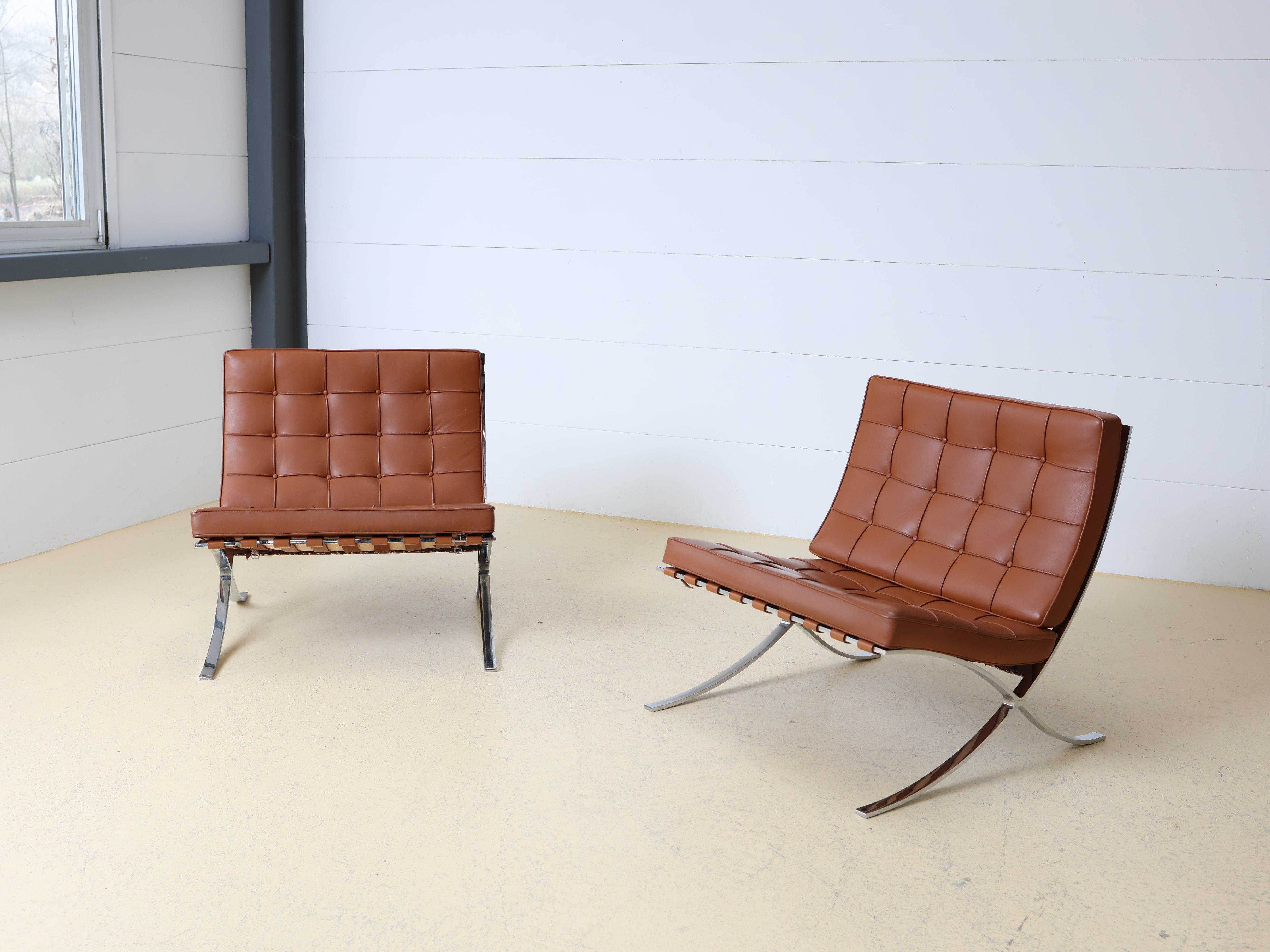 Barcelona Chair von Ludwig Mies van der Rohe, Knoll