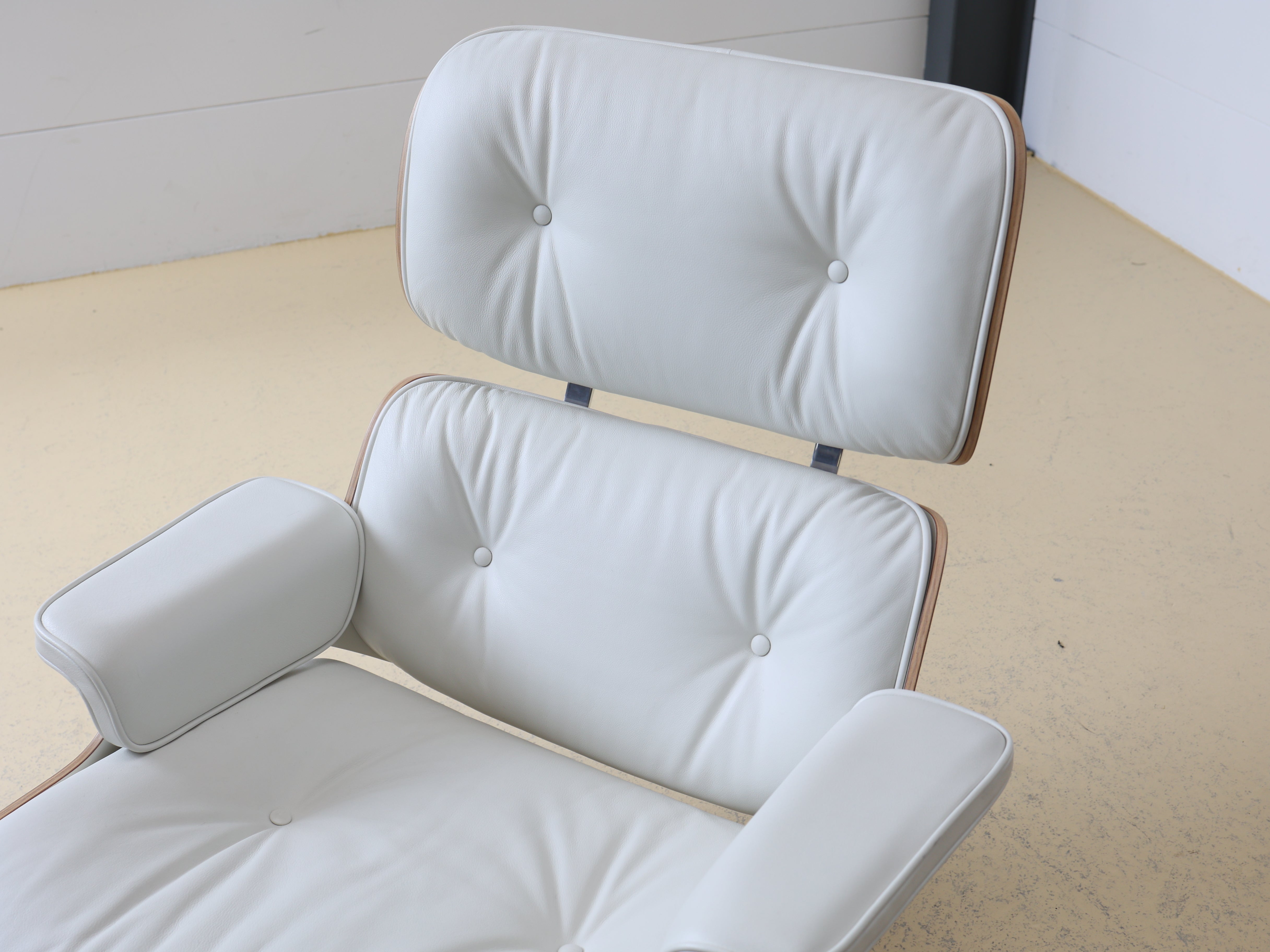 Eames Lounge Chair, Vitra