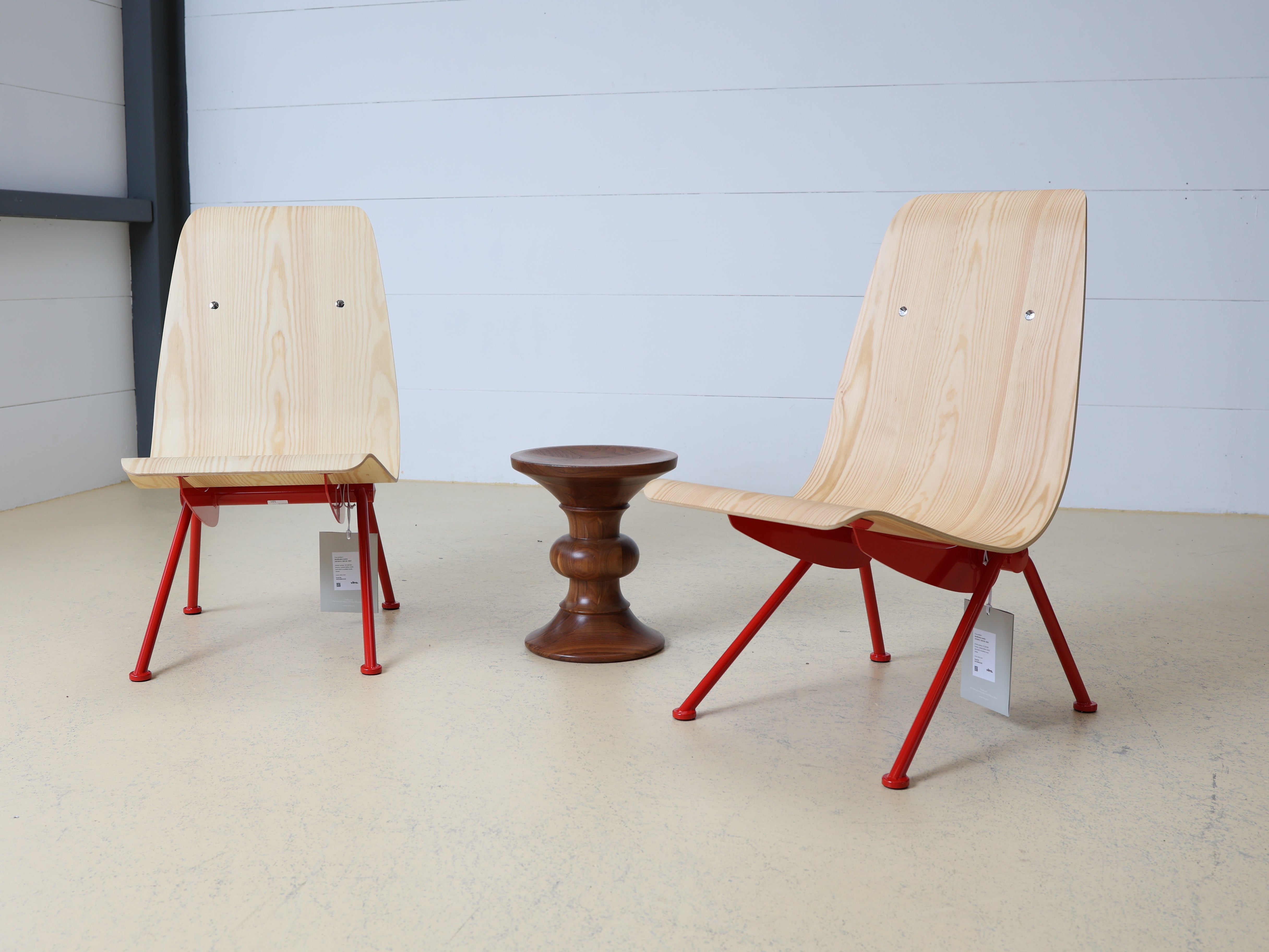 Antony Sessel von Jean Prouvé VITRA