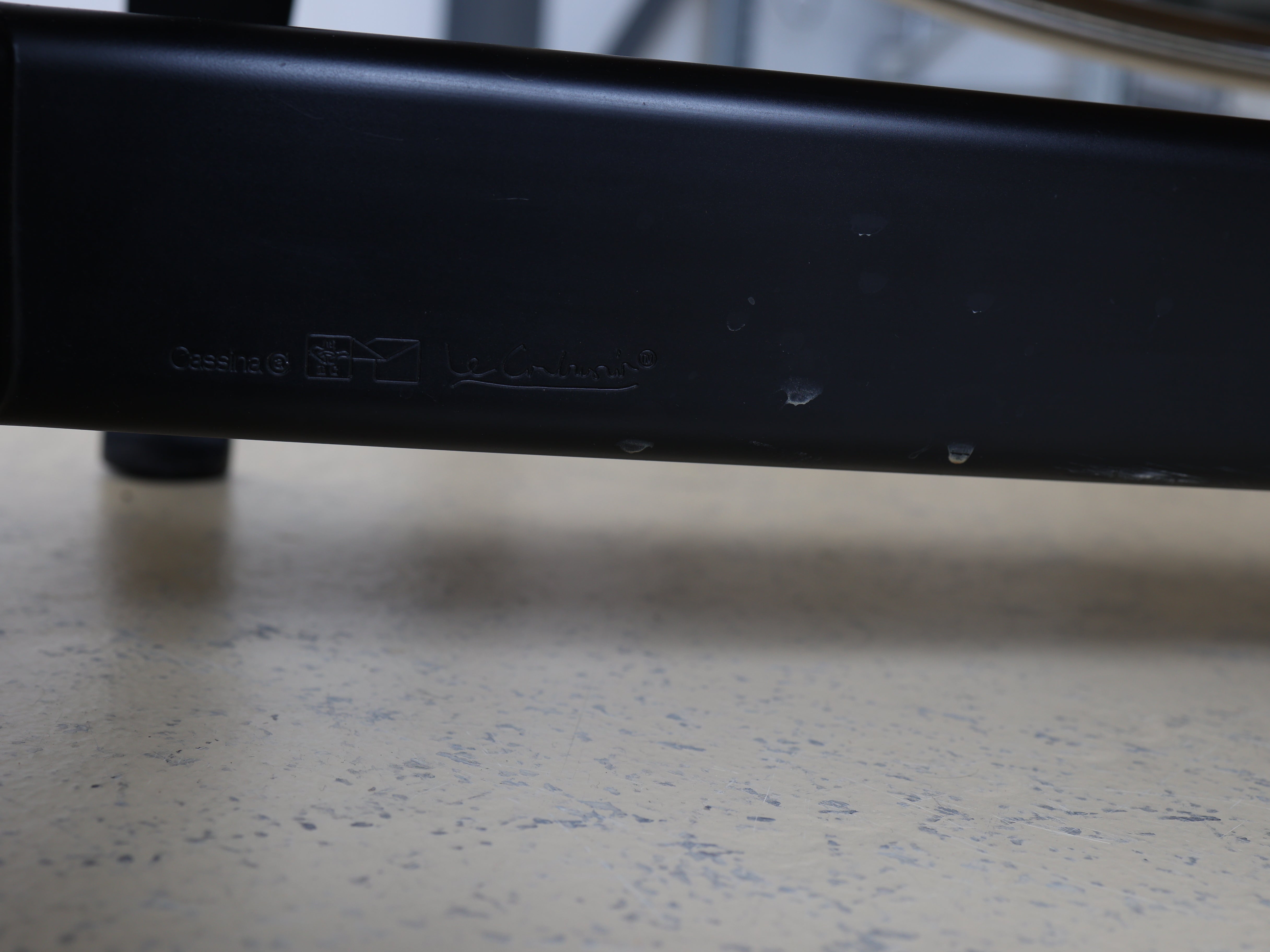 Le Corbusier Liege LC4 von Cassina