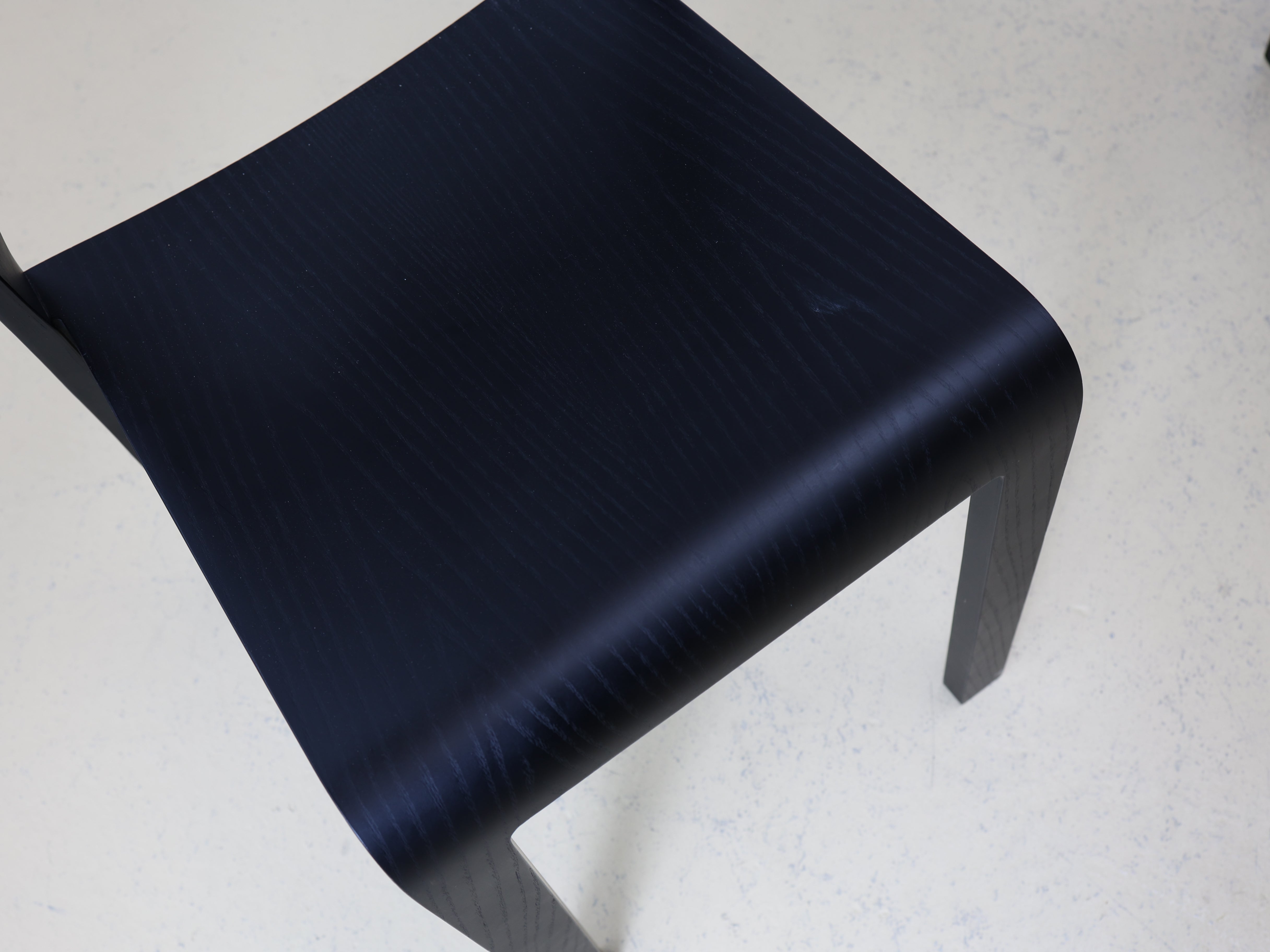 TORSIO Stühle von Röthlisberger, Hanspeter Steiger