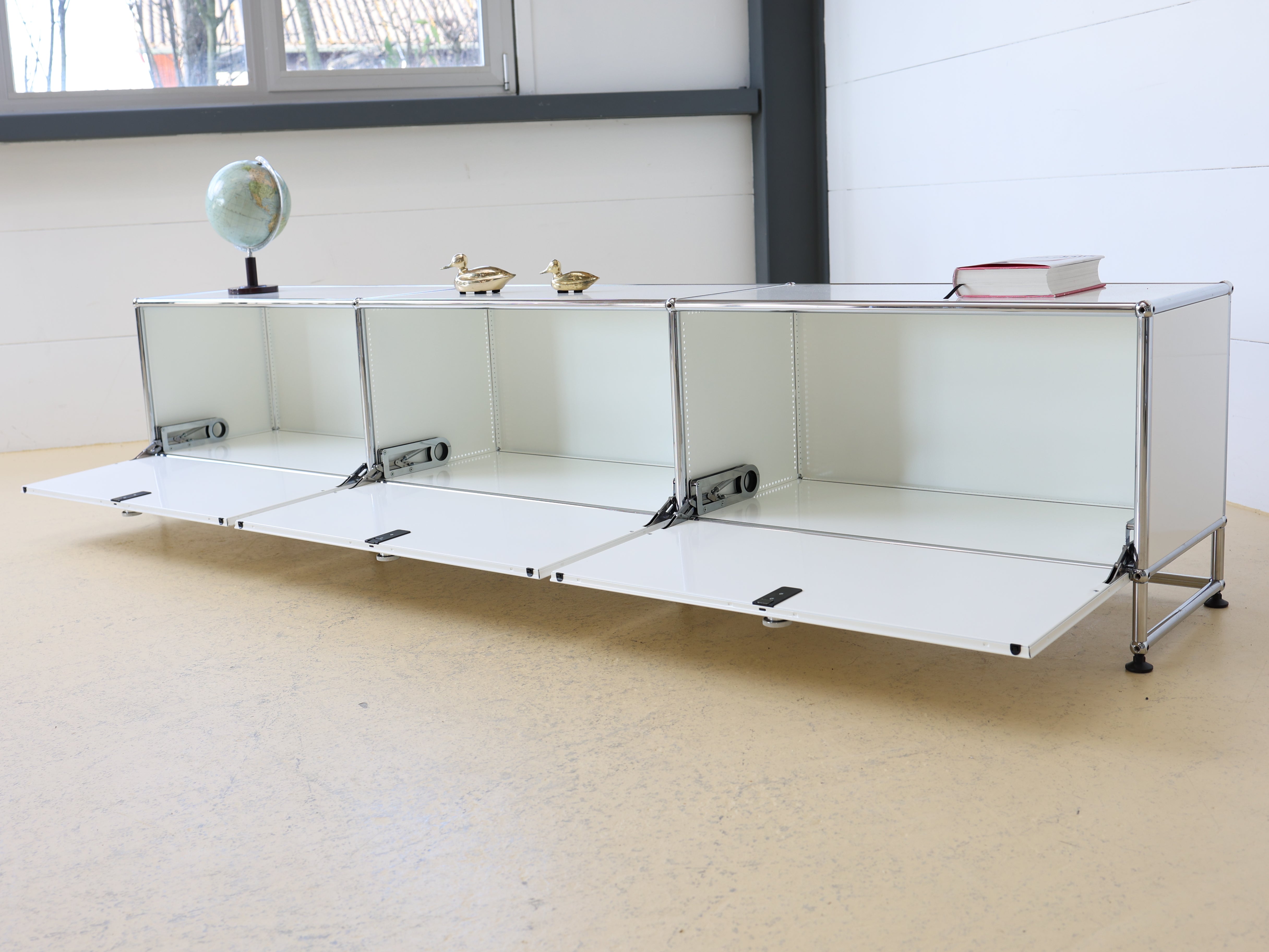 USM Haller Lowboard Reinweiss 8