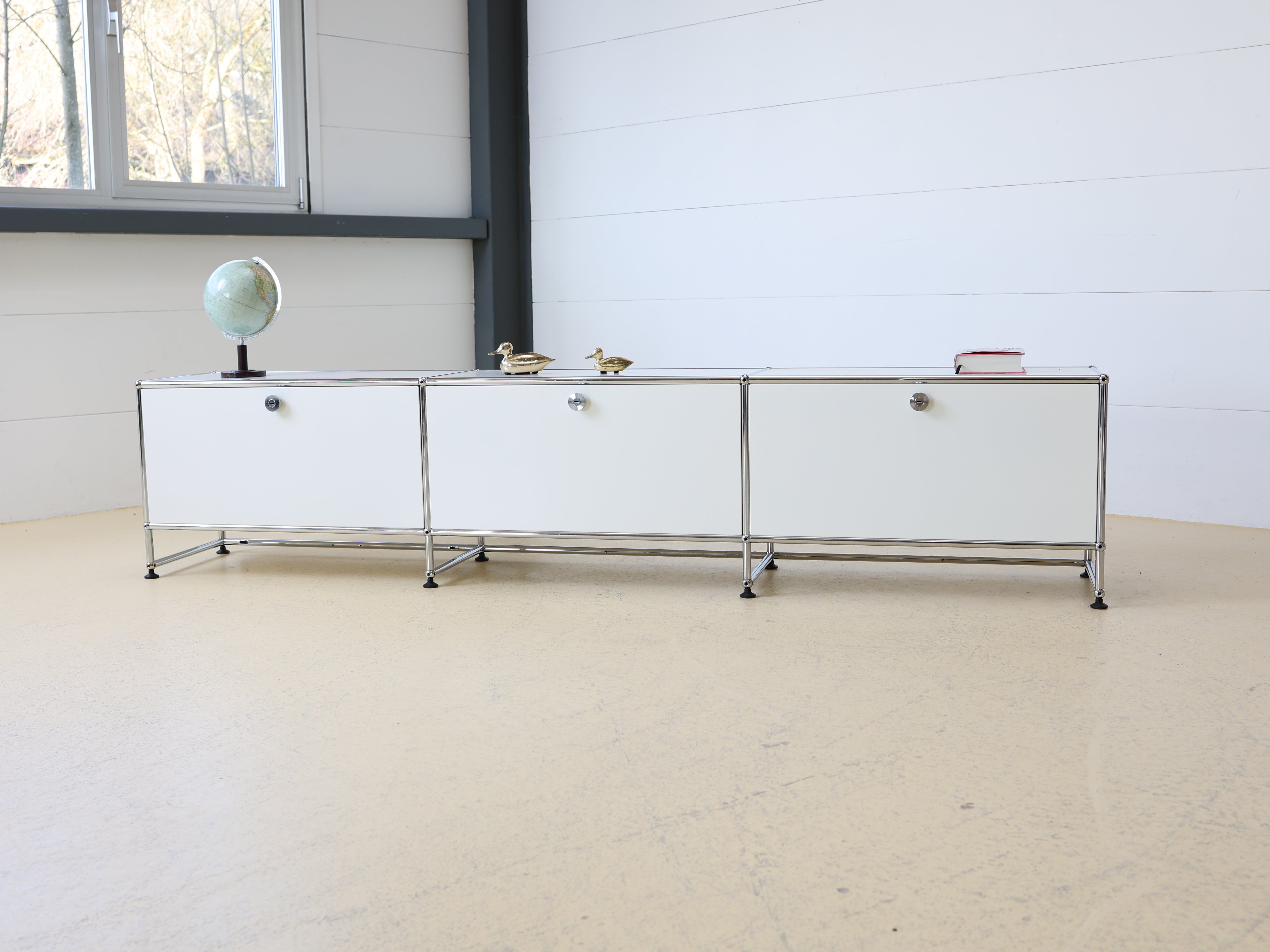USM Haller Lowboard Reinweiss 10