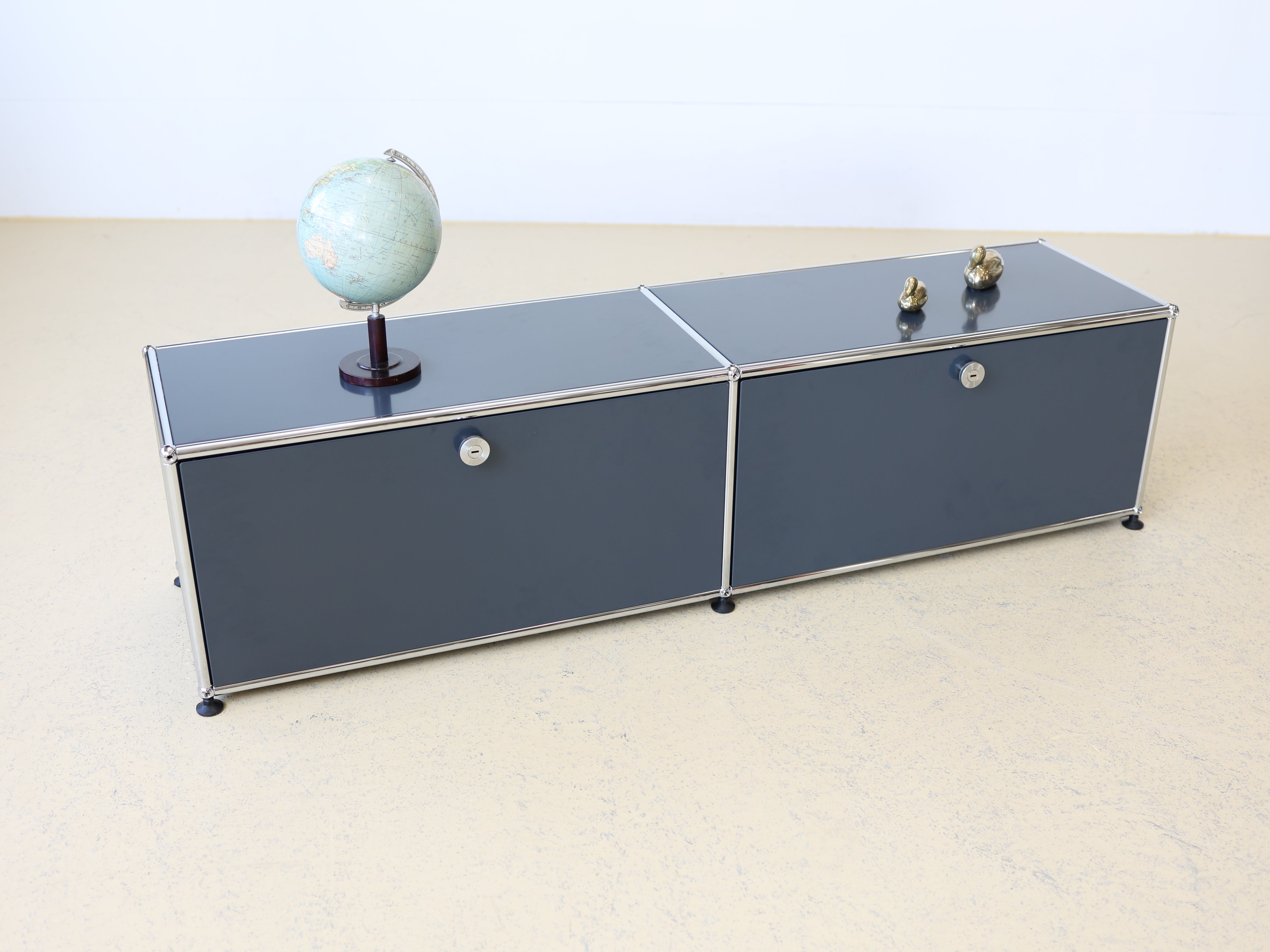 USM Haller Lowboard 2x1 Anthrazitgrau 3