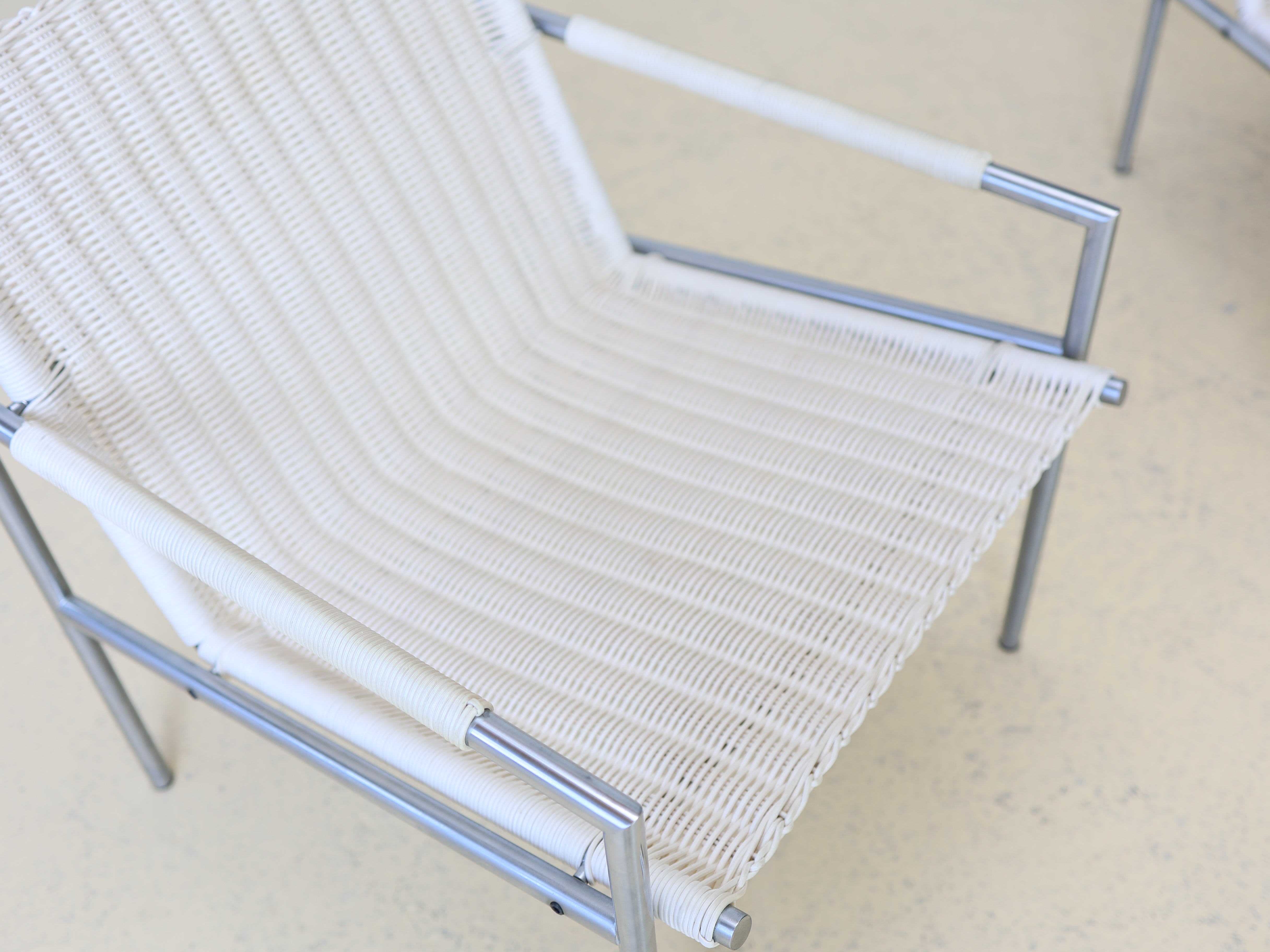 Martin Visser Sessel SZ01 von Spectrum Rattan Weiss 4