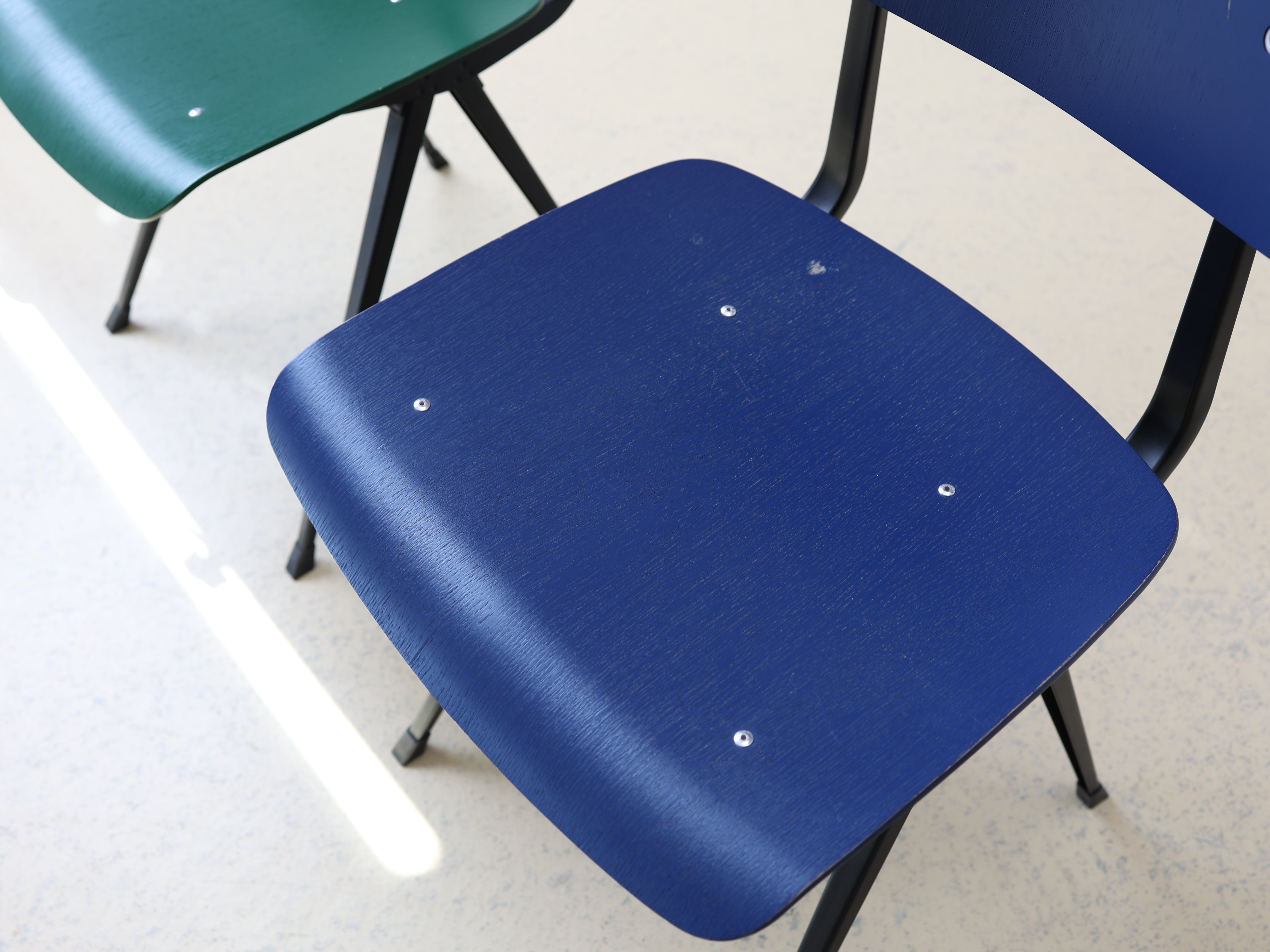 HAY Stuhl von Rietveld & Kramer Blau & Grün 5