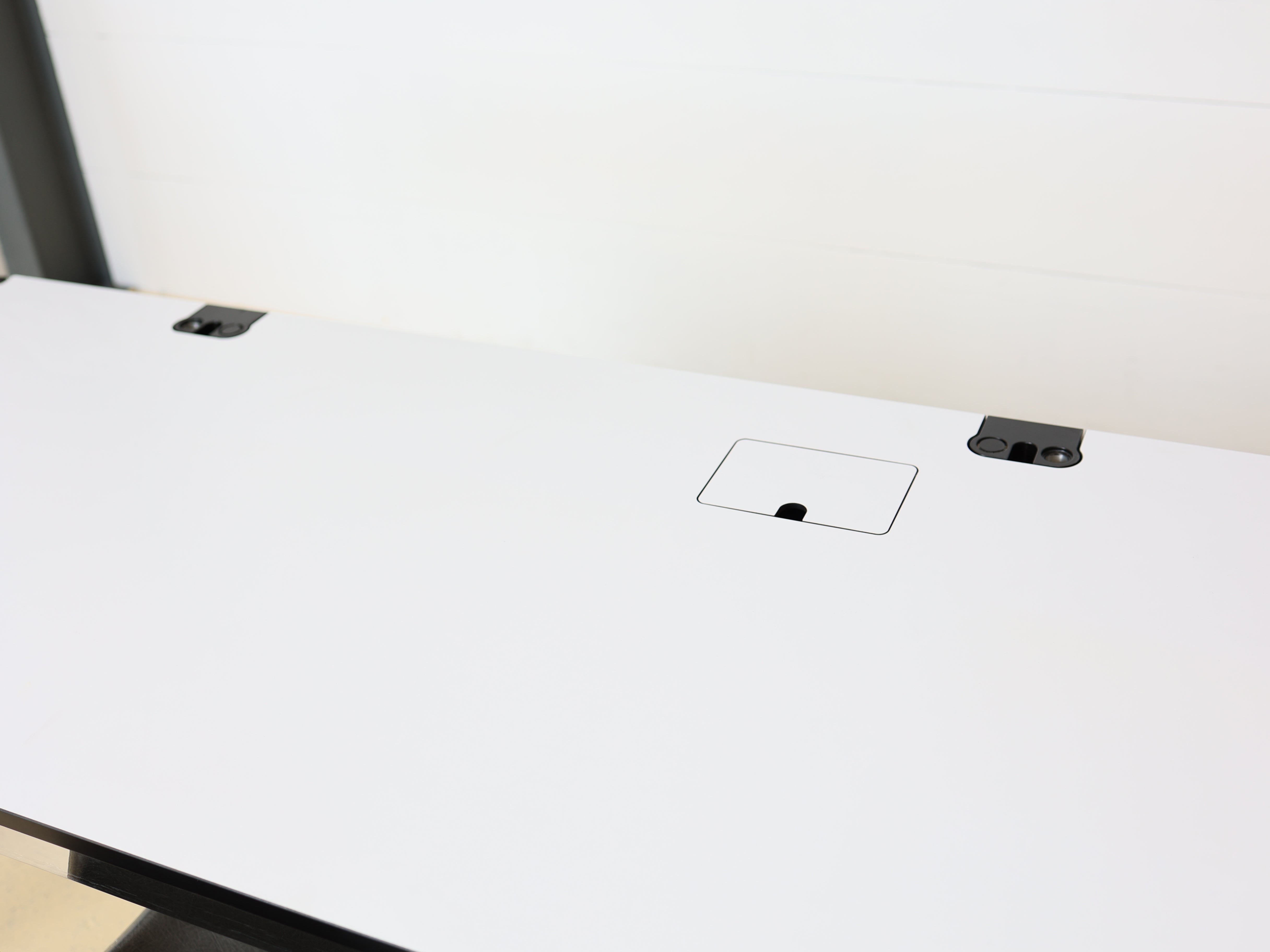 USM Haller Schreibtische Advanced- Weiss 175cm