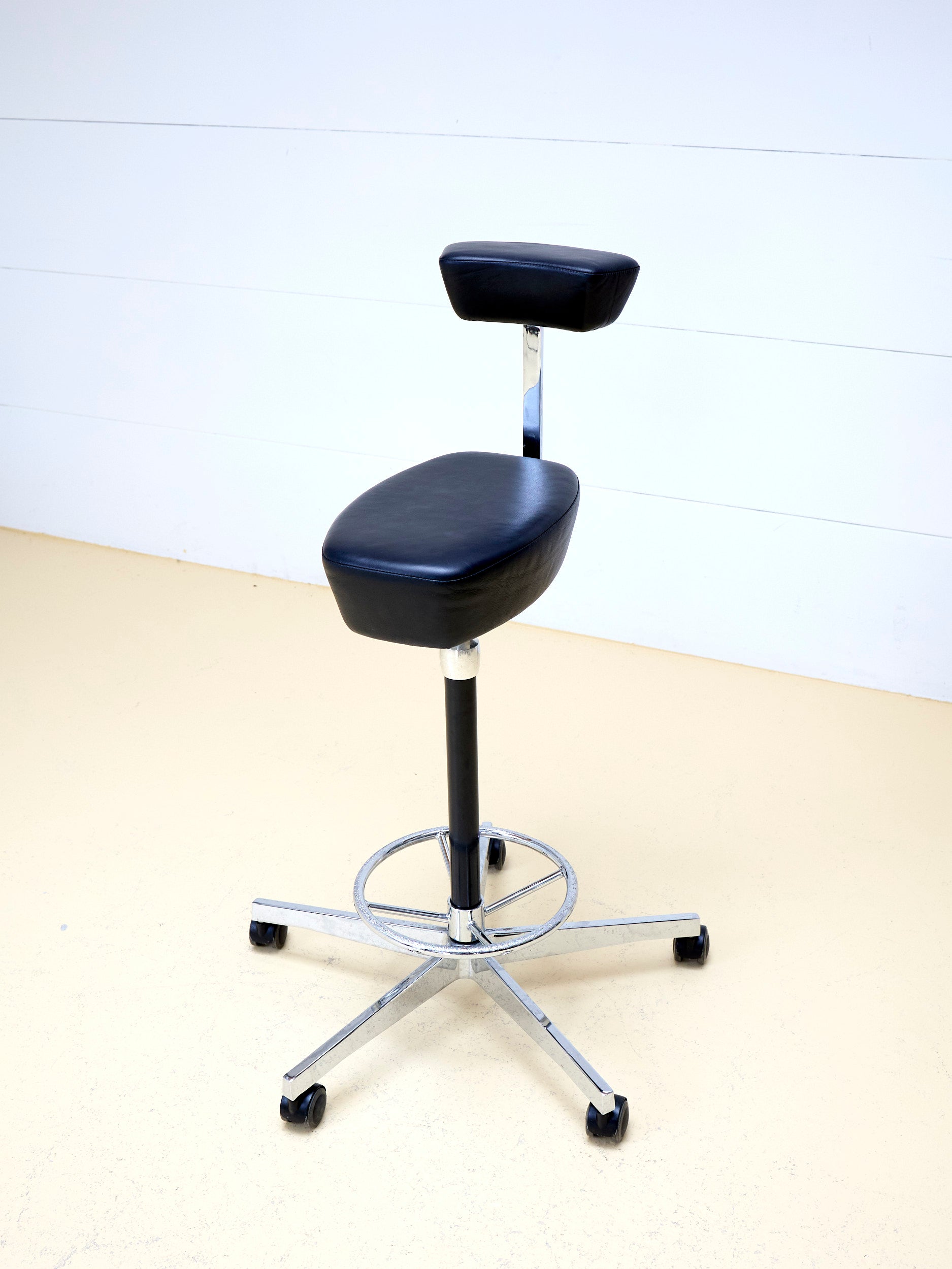George Nelson Perch Stehhilfe von Vitra Original 5