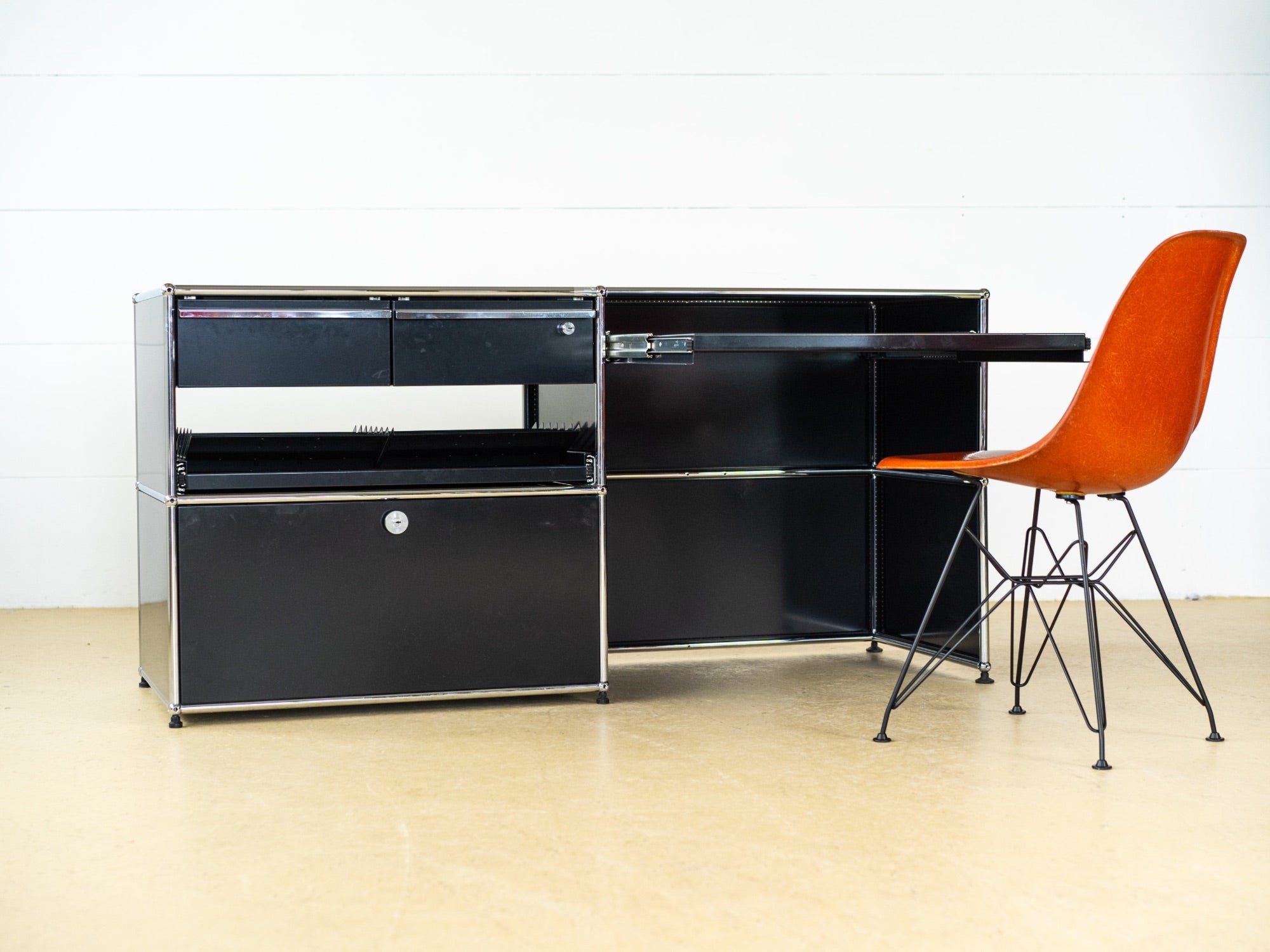 USM Haller Sideboard & Tisch