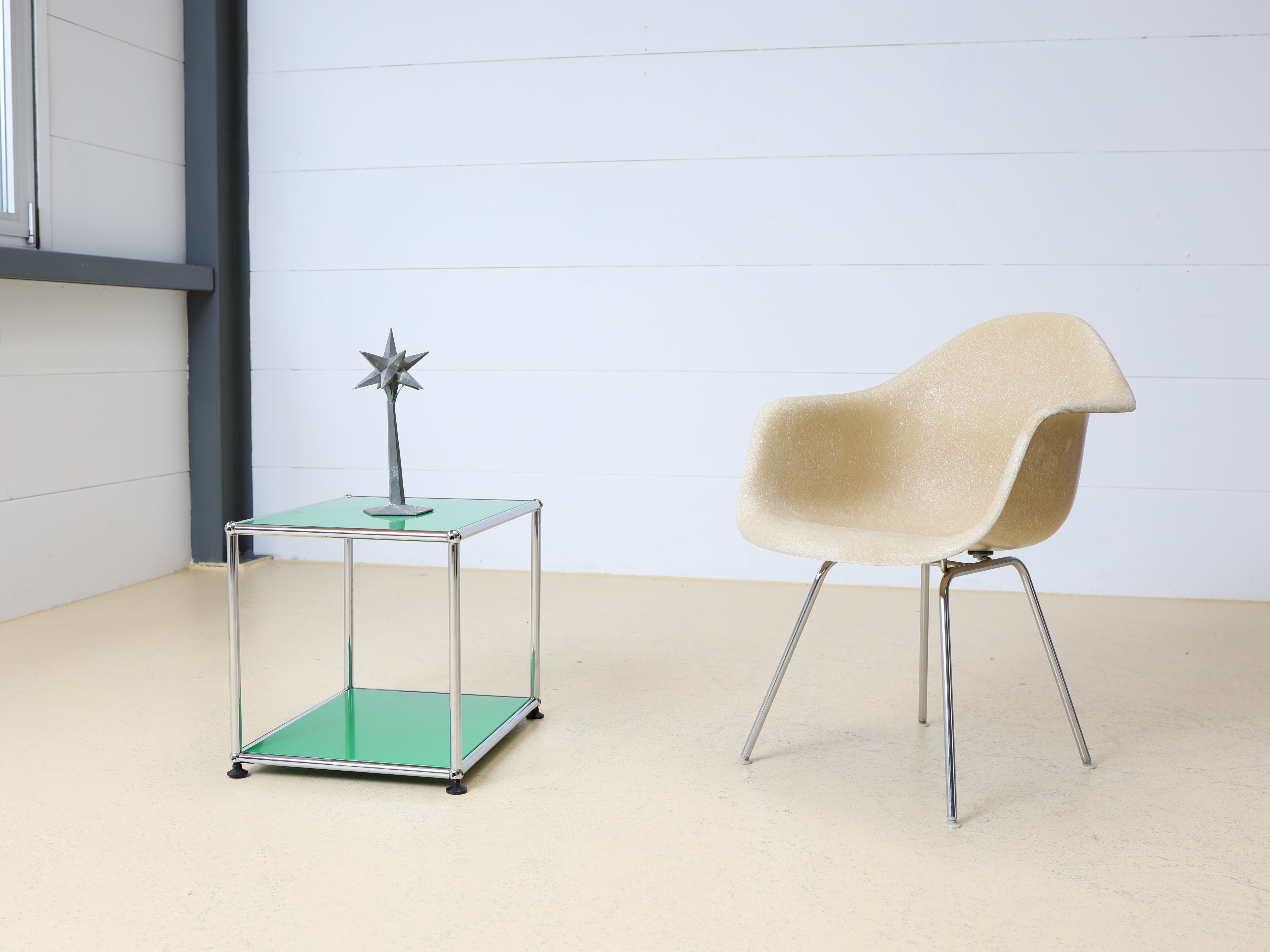 Eames Fiberglas Armchair, Hermann Miller