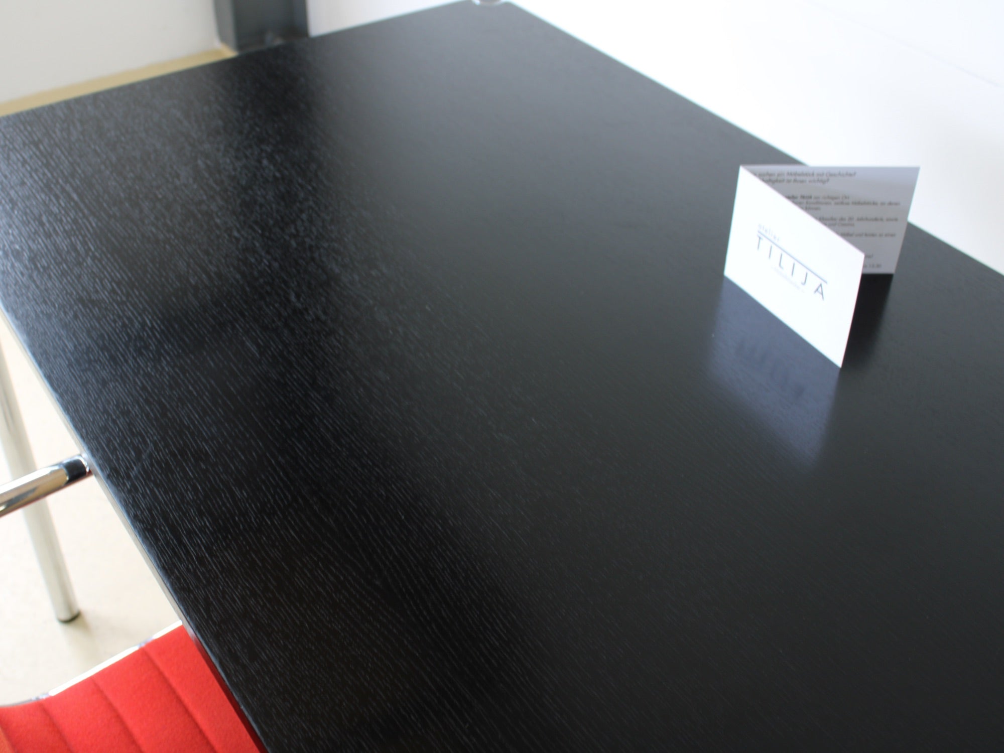 USM Tisch Schwarz (150x75)