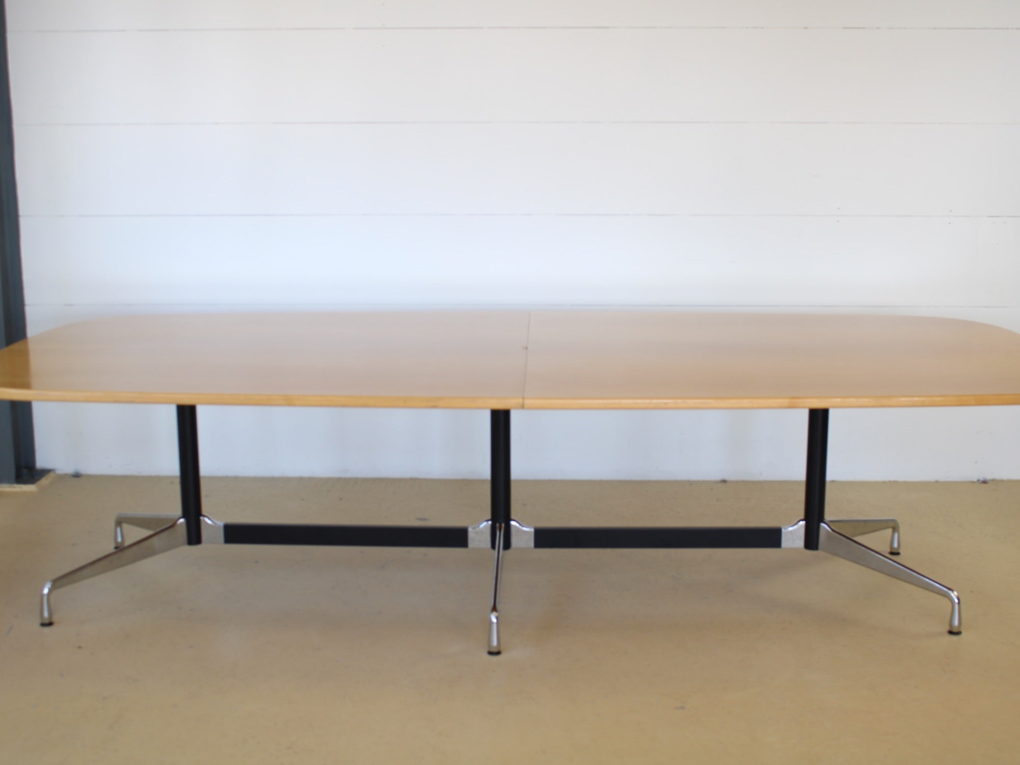 Vitra Segment Table Charles & Ray Eames
