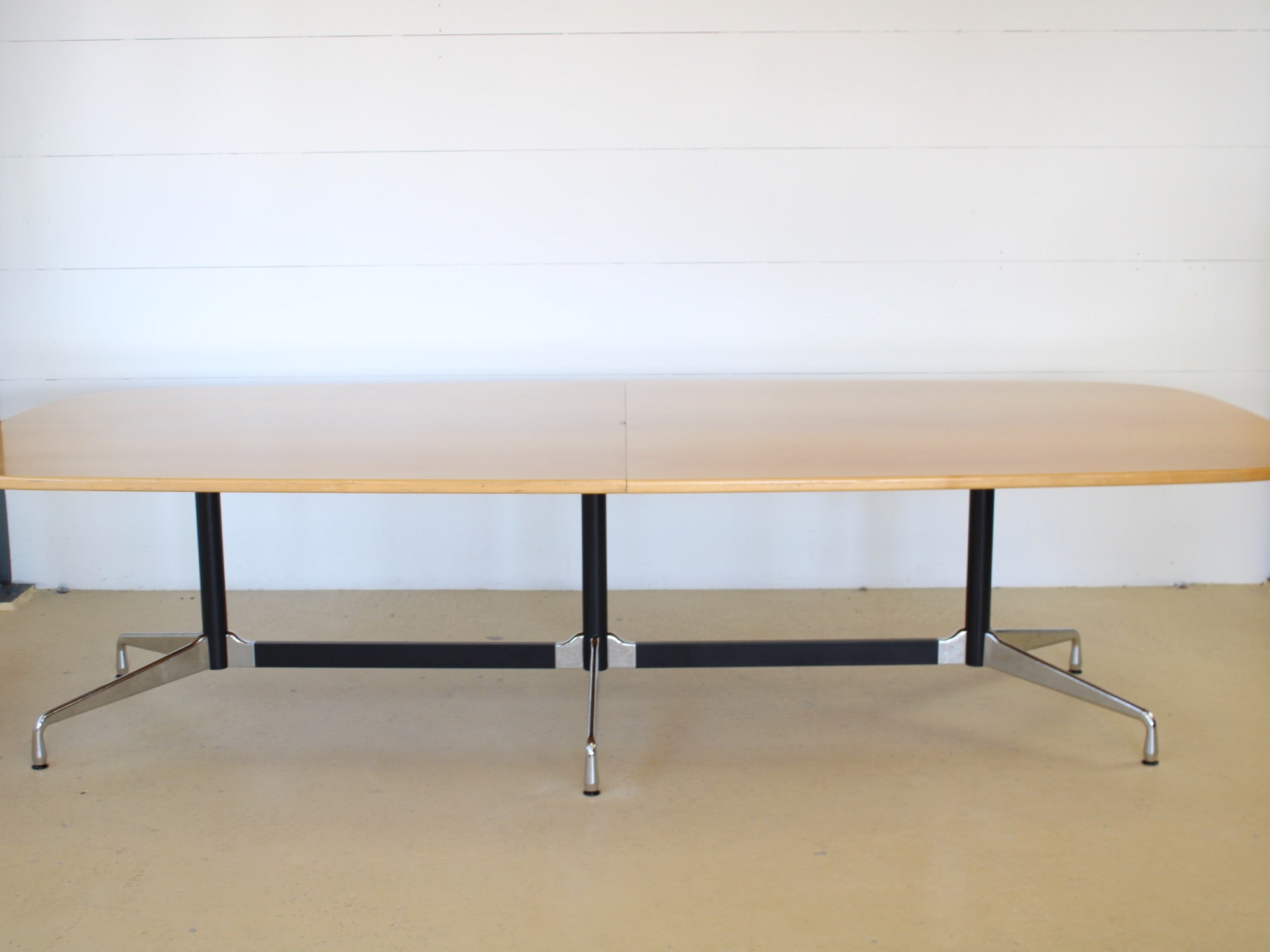 Vitra Segment Table Charles & Ray Eames