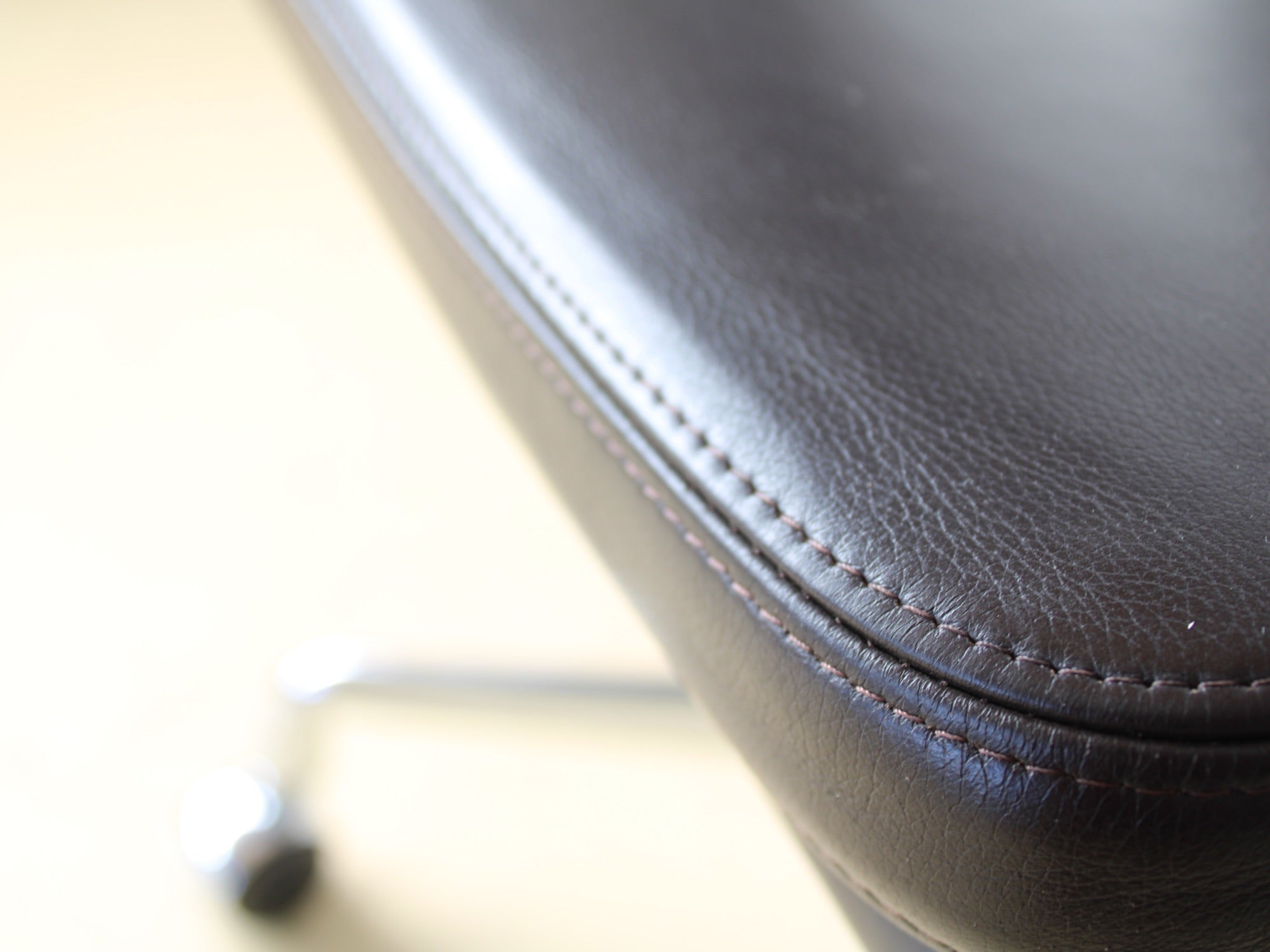 Vitra Eames Soft Pad Stuhl, EA 219